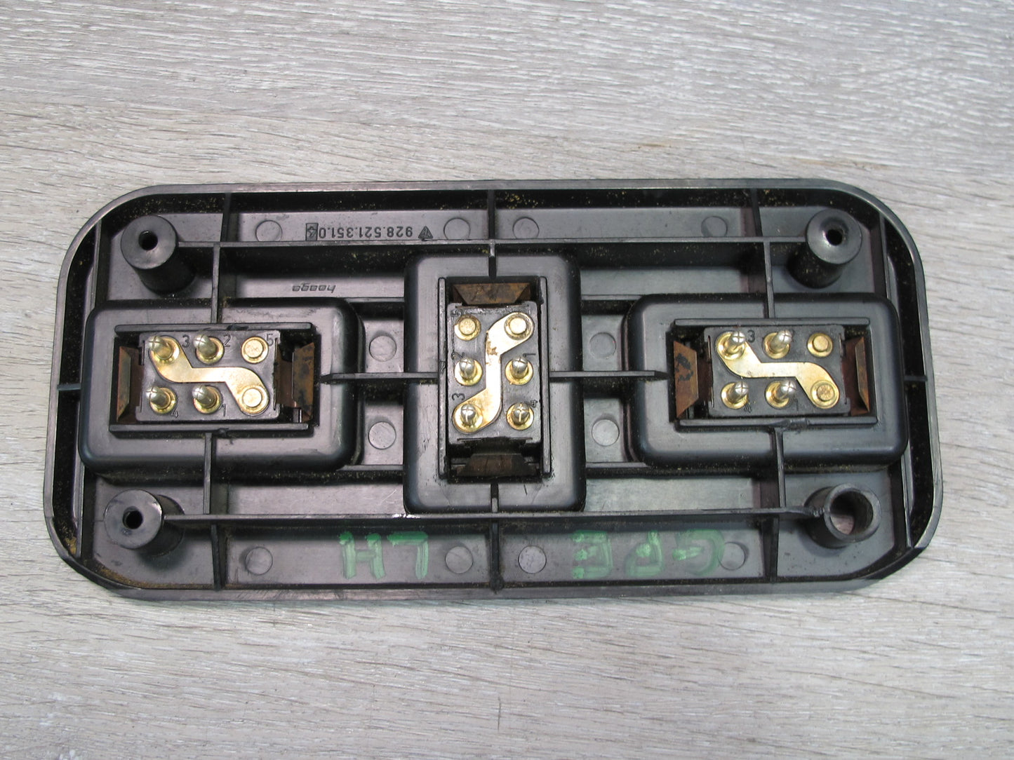 83-84 Porsche 928 S Left Right Power Seat Adjustment Switch Control W/ Bezel Set