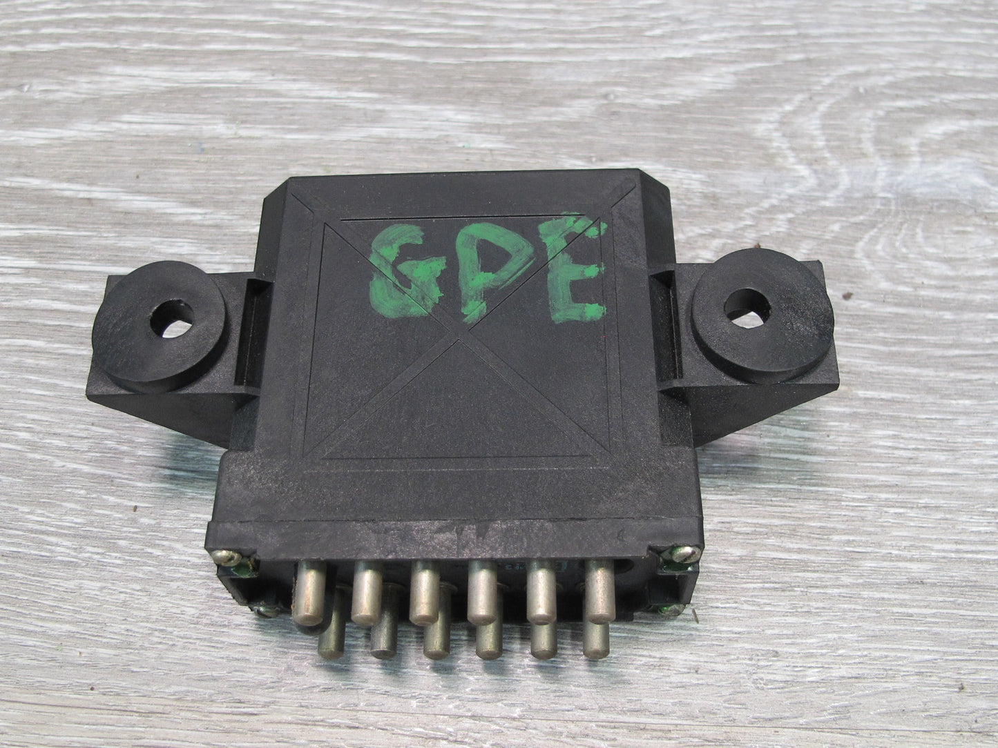 1984-1986 Porsche 928 S Lamp Bulb Relay Control Module 92864160304