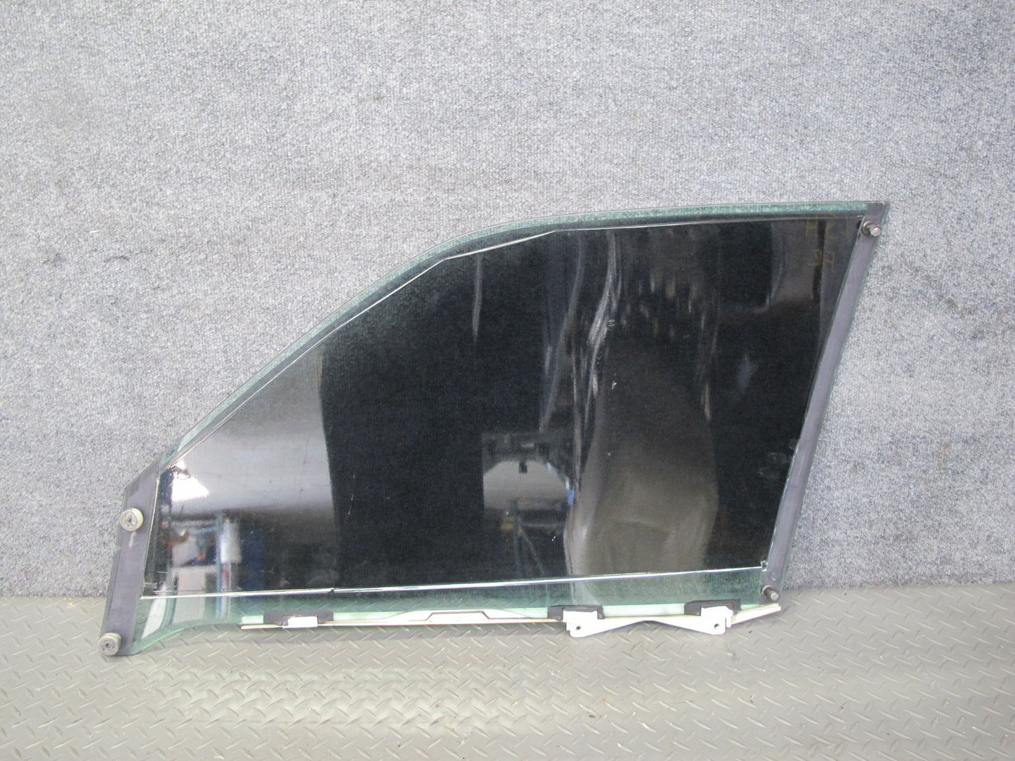 98-00 Lexus UCF20L LS400 Front Right Passenger Door Glass Window Tinted OEM