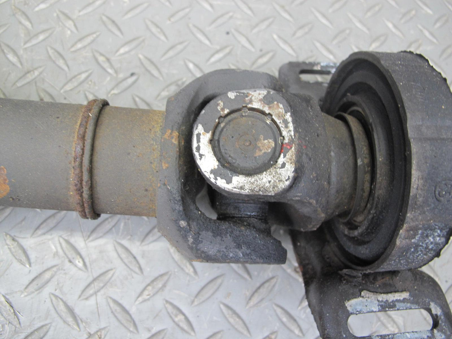82-85 Mercedes W123 300D Sedan AT Rear Driveshaft Drive Shaft OEM