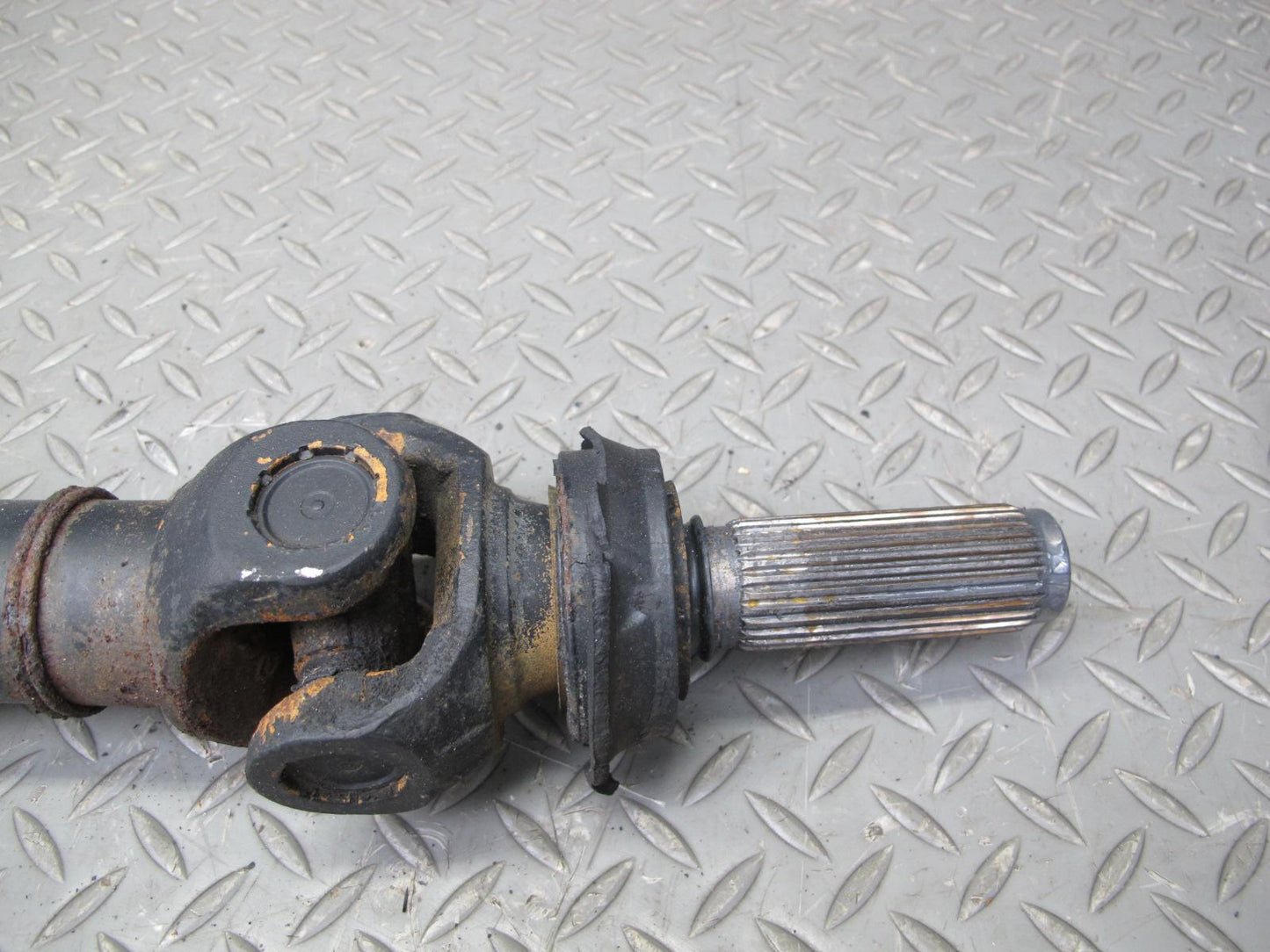 82-85 Mercedes W123 300D Sedan A/T Rear Driveshaft Drive Shaft OEM