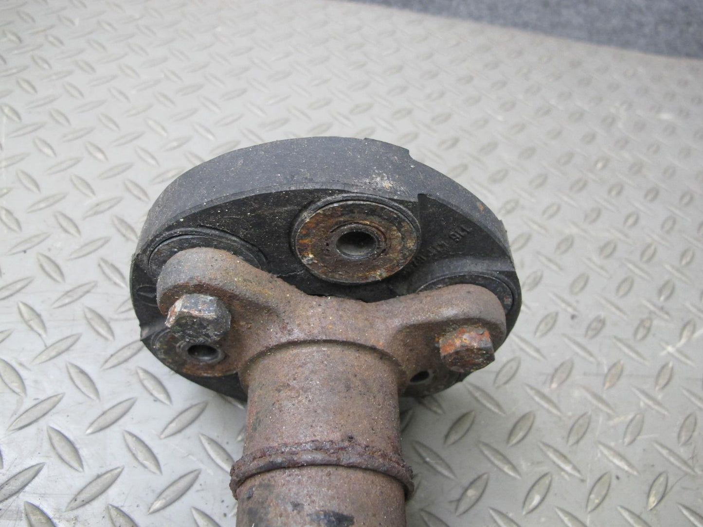 82-85 Mercedes W123 300D Sedan A/T Rear Driveshaft Drive Shaft OEM