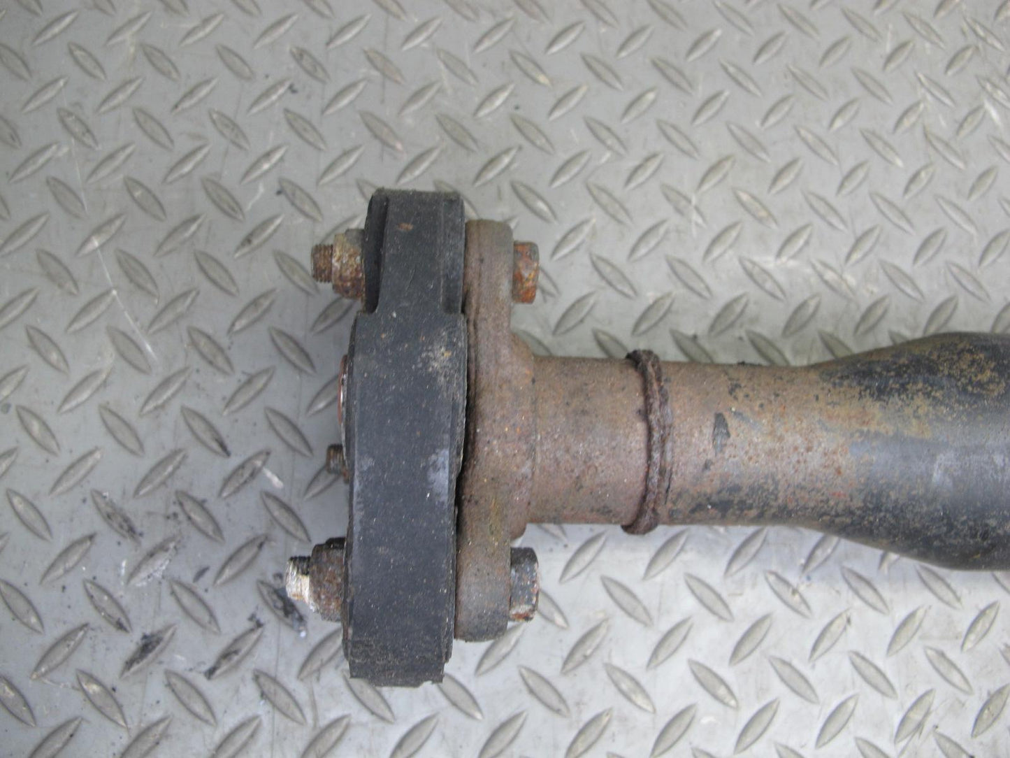 82-85 Mercedes W123 300D Sedan A/T Rear Driveshaft Drive Shaft OEM