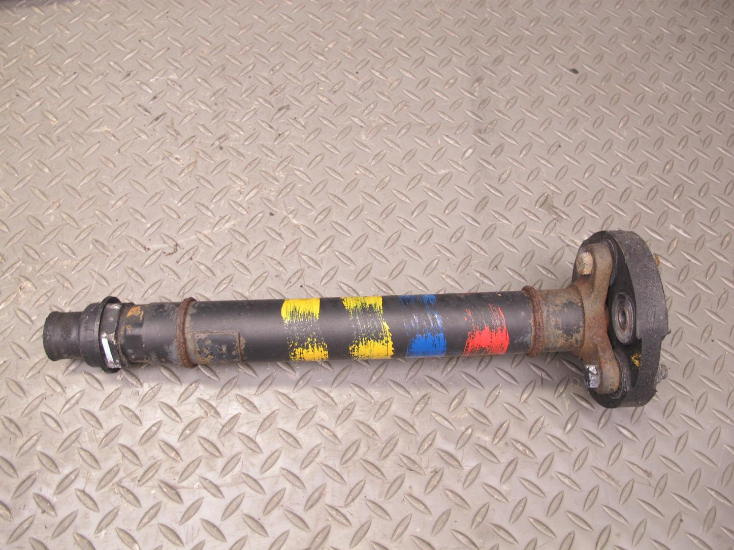 82-85 Mercedes W123 300D Sedan A/T Rear Driveshaft Drive Shaft OEM