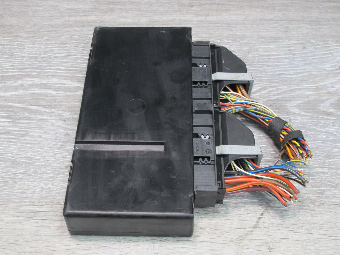 2006-2010 BMW E63 E64 High Body Control Module Unit BCM BCU 9133143