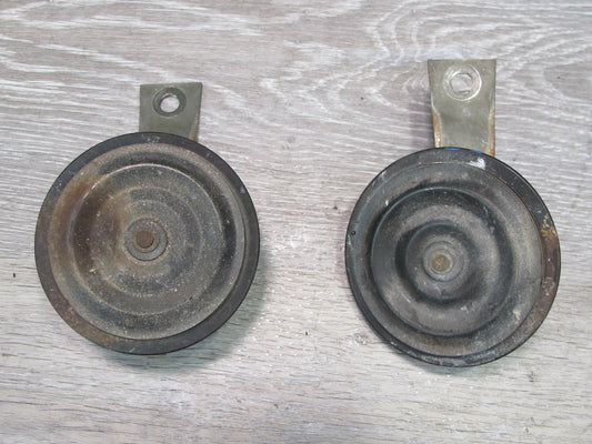 90-96 Nissan Z32 300ZX Set of 2 High & Low Tone Note Pitch Horn Signal OEM