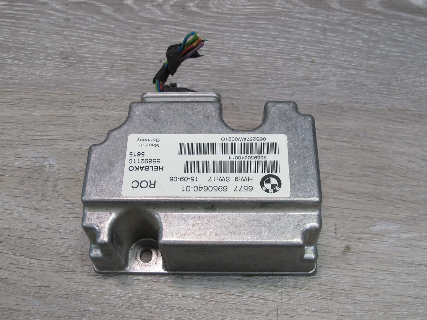 2006-2010 BMW E64 Convertible Roll Over ROC Control Module 6950640