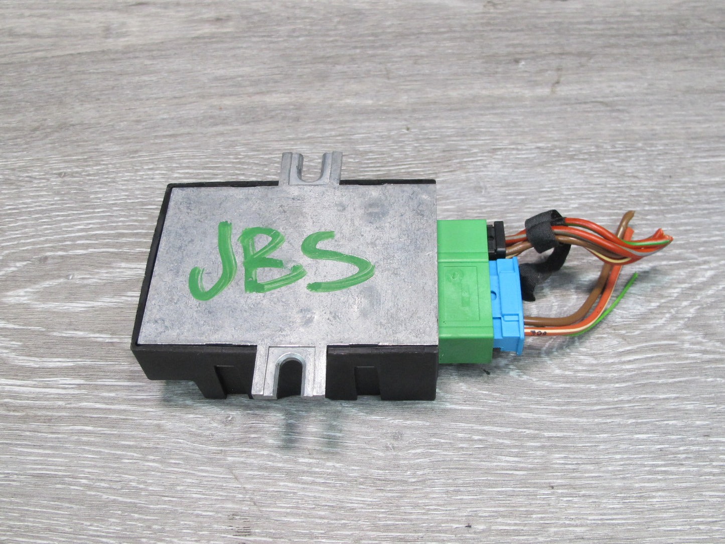 2006-2010 BMW E63 E64 M6 Fuel Pump Control  Module 7834159