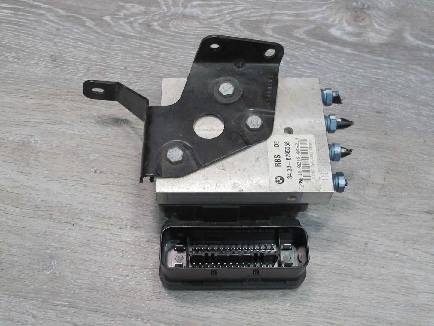 2010-2011 BMW E72 X6 Hybrid ABS SBA Hydraulic Control Module Unit 6795558