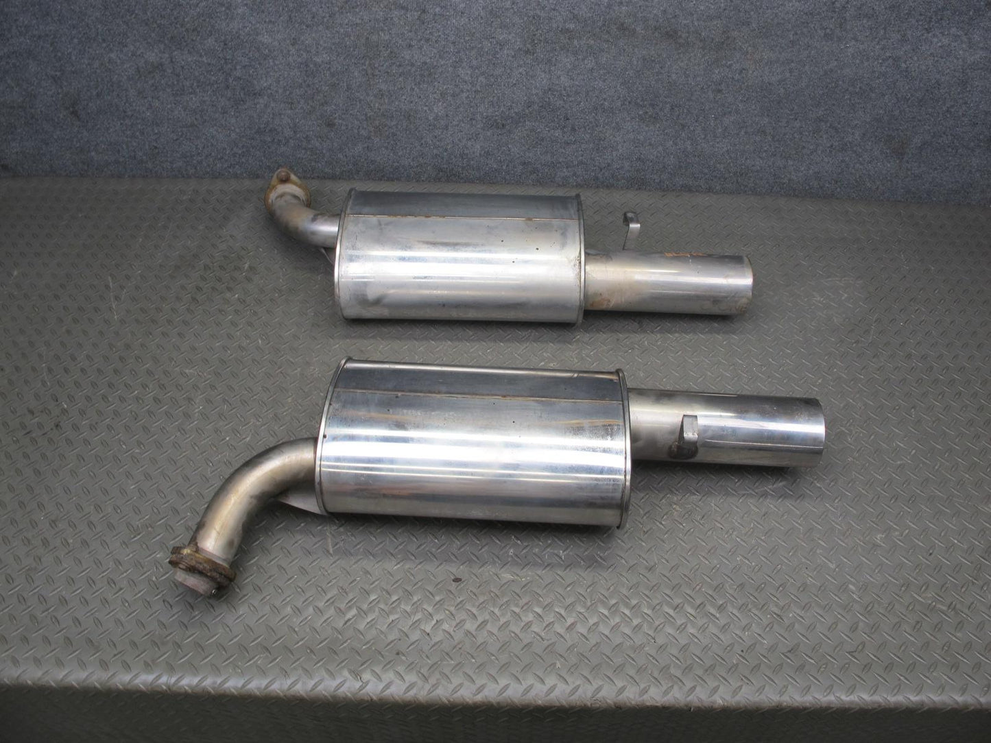 01-05 Lexus JZS160L GS300 Set of 2 Rear Left & Right Exhaust Muffler C-one