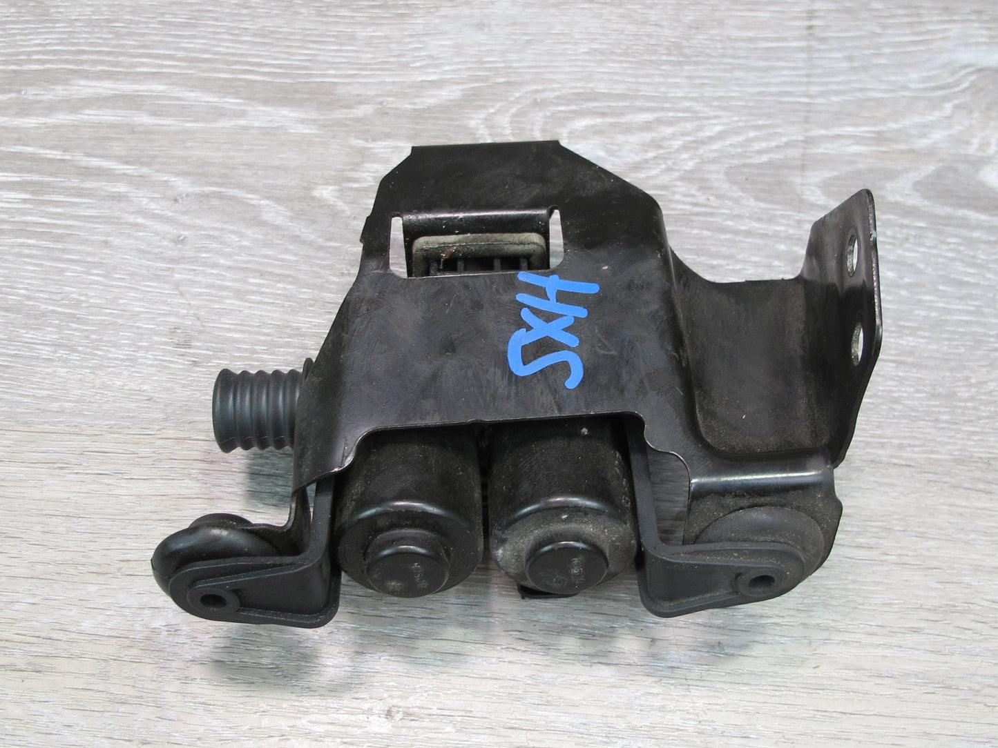 2008-2014 BMW E71 E72 X6 Heater Control Water Valve