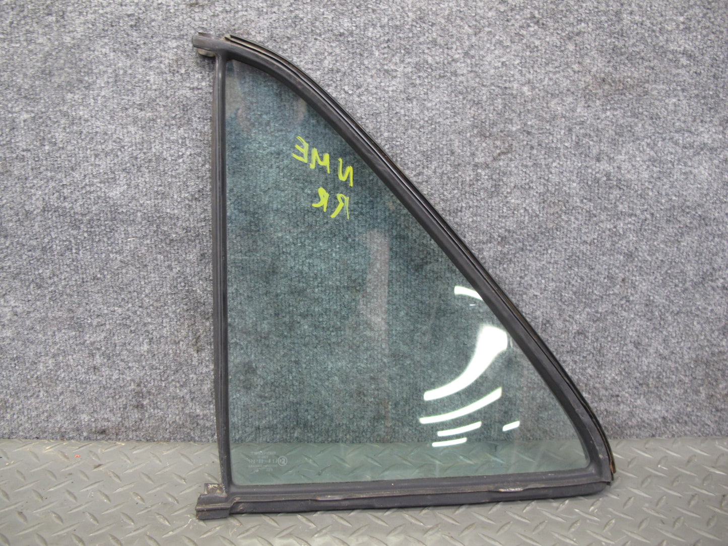 75-85 Mercedes W123 Rear Right Door Vent Glass Window OEM