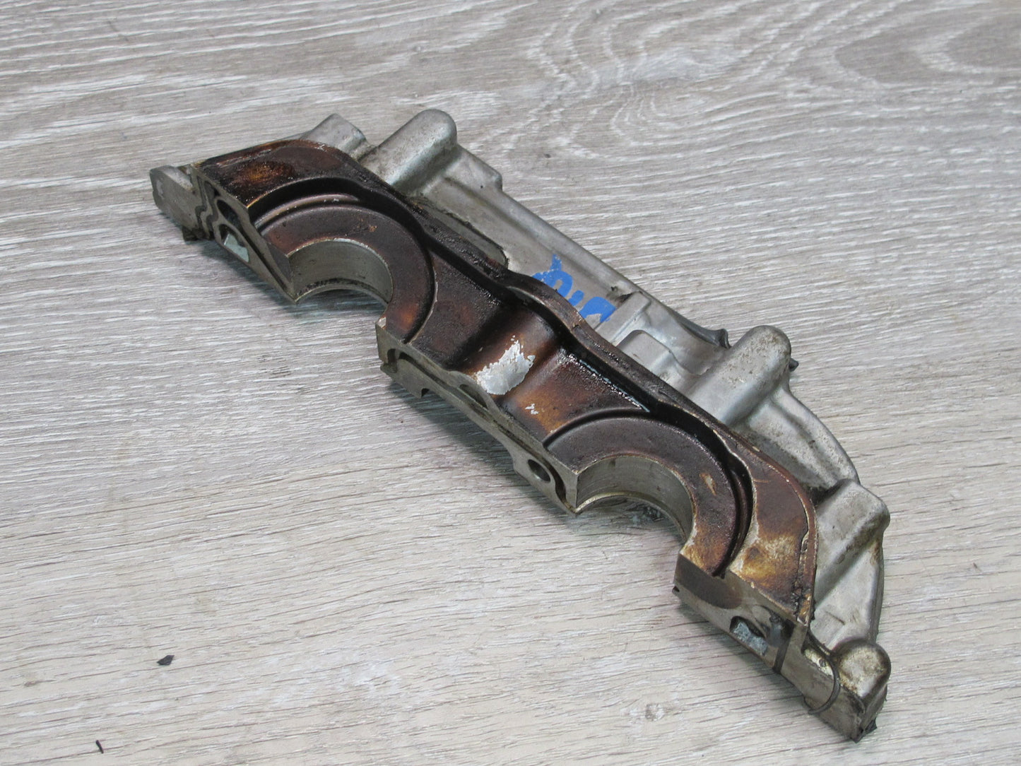 2014-2017 Infiniti QX60 2.5L Hybrid Engine Motor Camshaft Bracket Support Cover