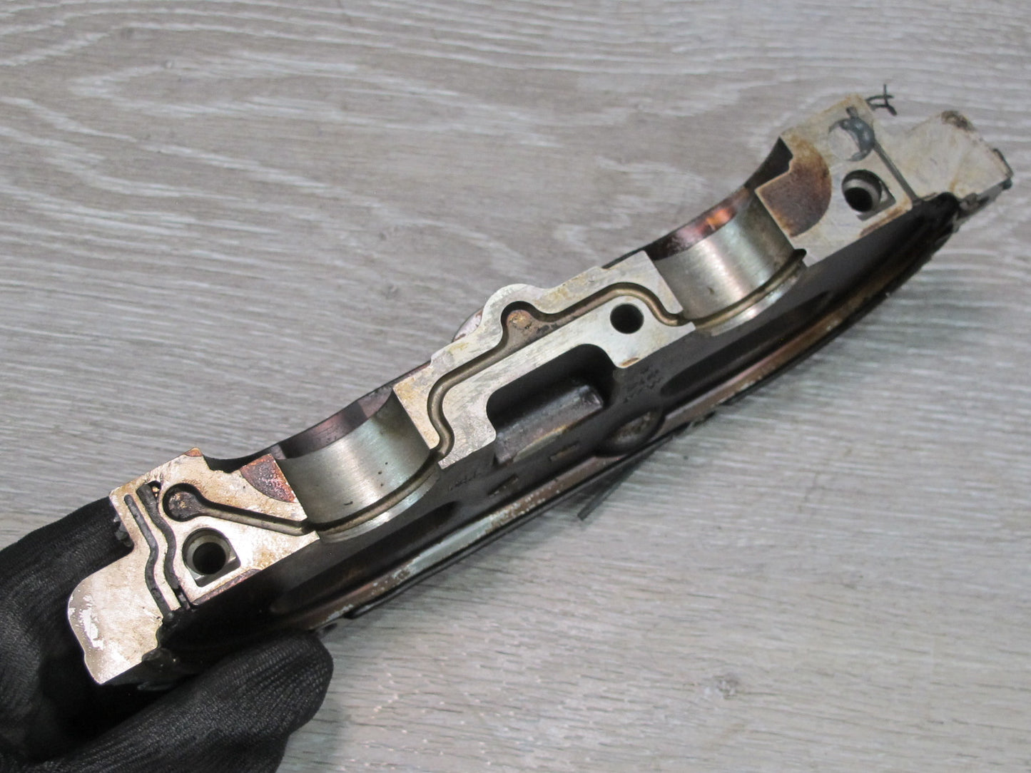 2014-2017 Infiniti QX60 2.5L Hybrid Engine Motor Camshaft Bracket Support Cover