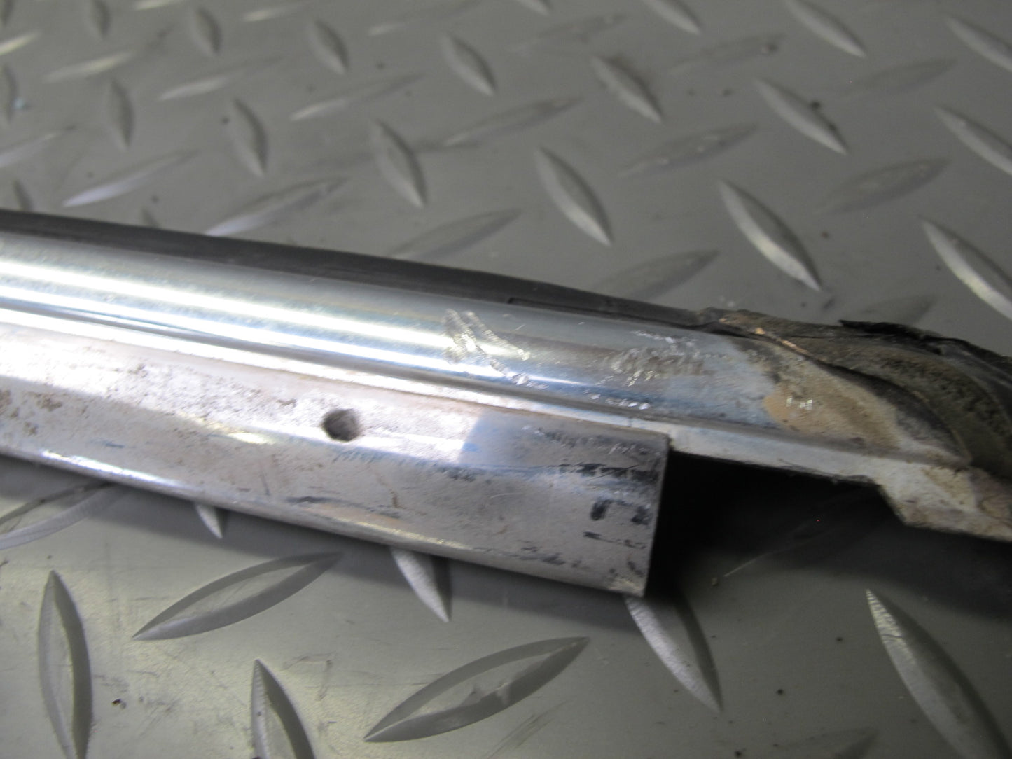 77-85 Mercedes W123 Sedan Left & Right Door Upper Roof Chrome Trim Molding Set