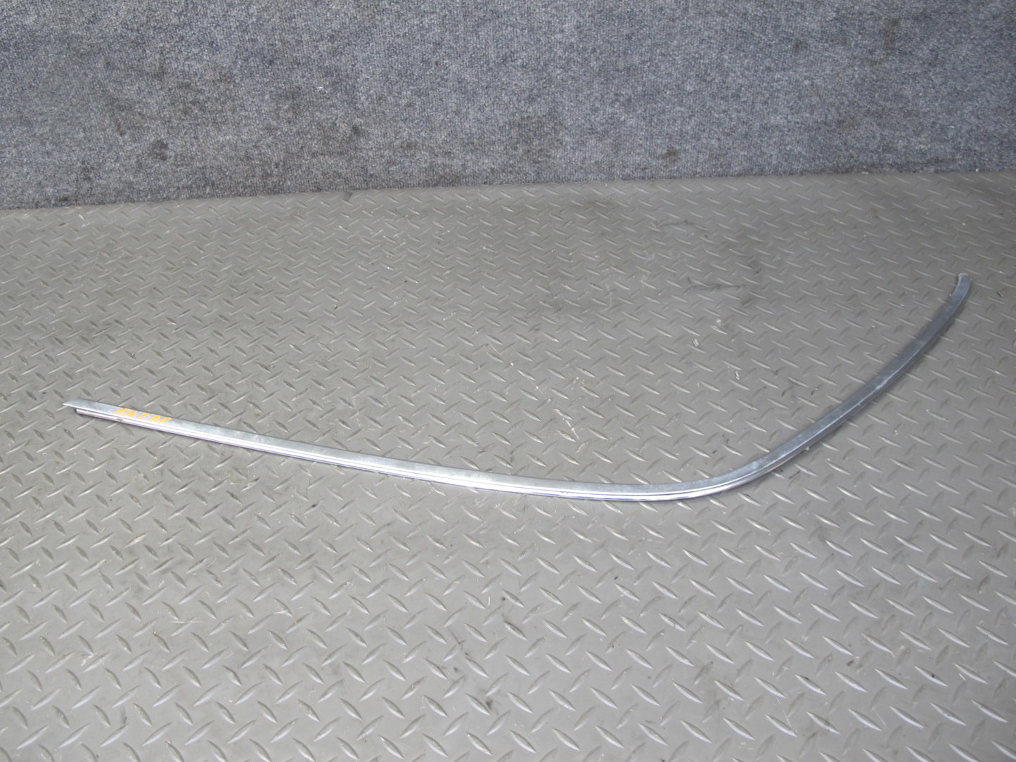77-85 Mercedes W123 Sedan Front & Rear Right Door Chrome Trim Molding Set OEM