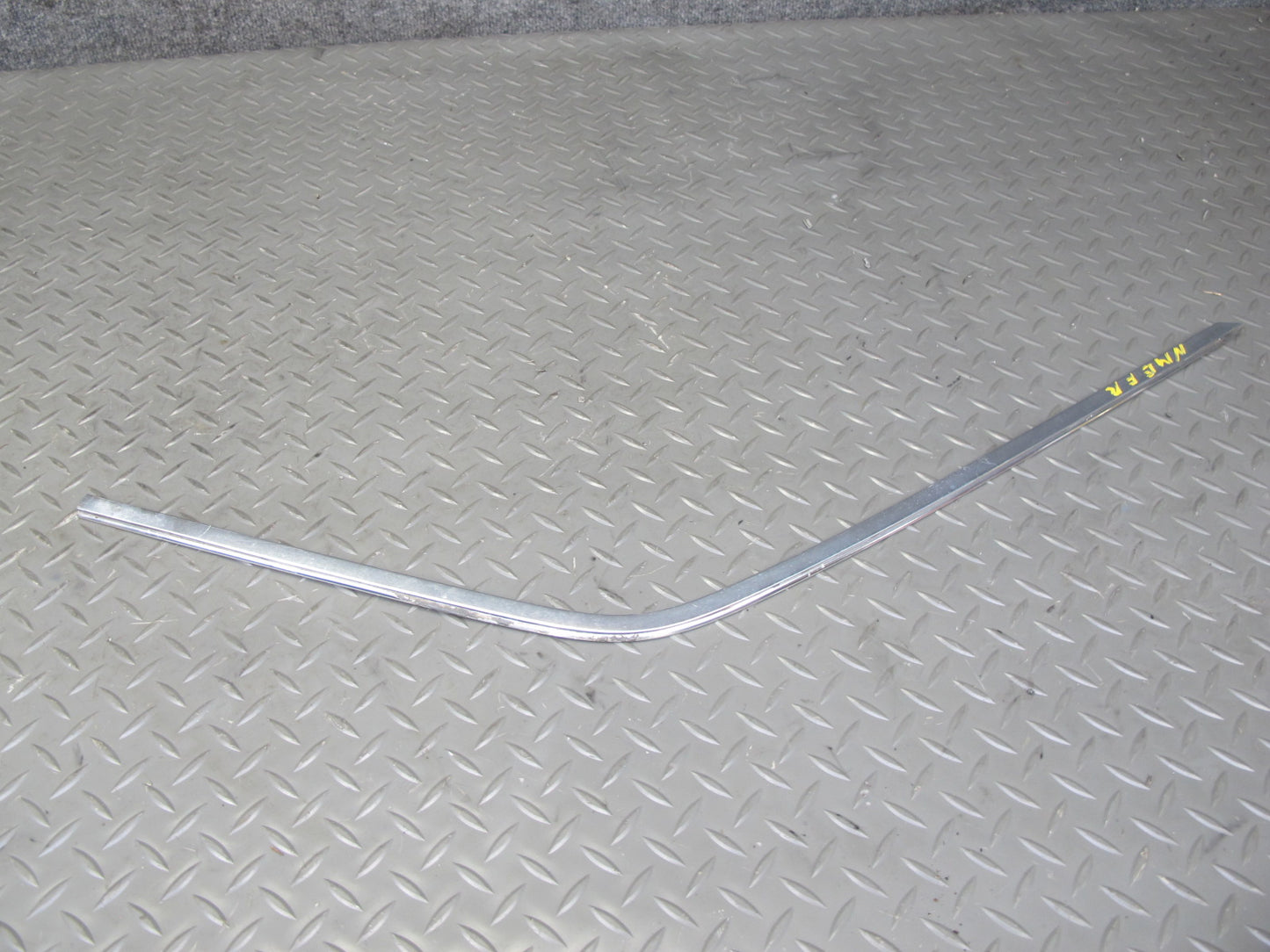 77-85 Mercedes W123 Sedan Front & Rear Right Door Chrome Trim Molding Set OEM