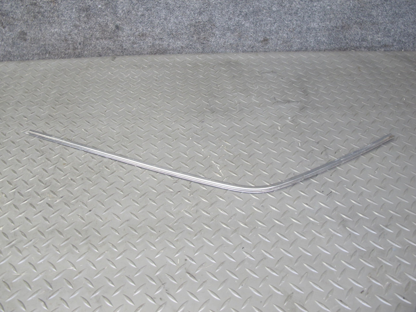 77-85 Mercedes W123 Sedan Front & Rear Right Door Chrome Trim Molding Set OEM