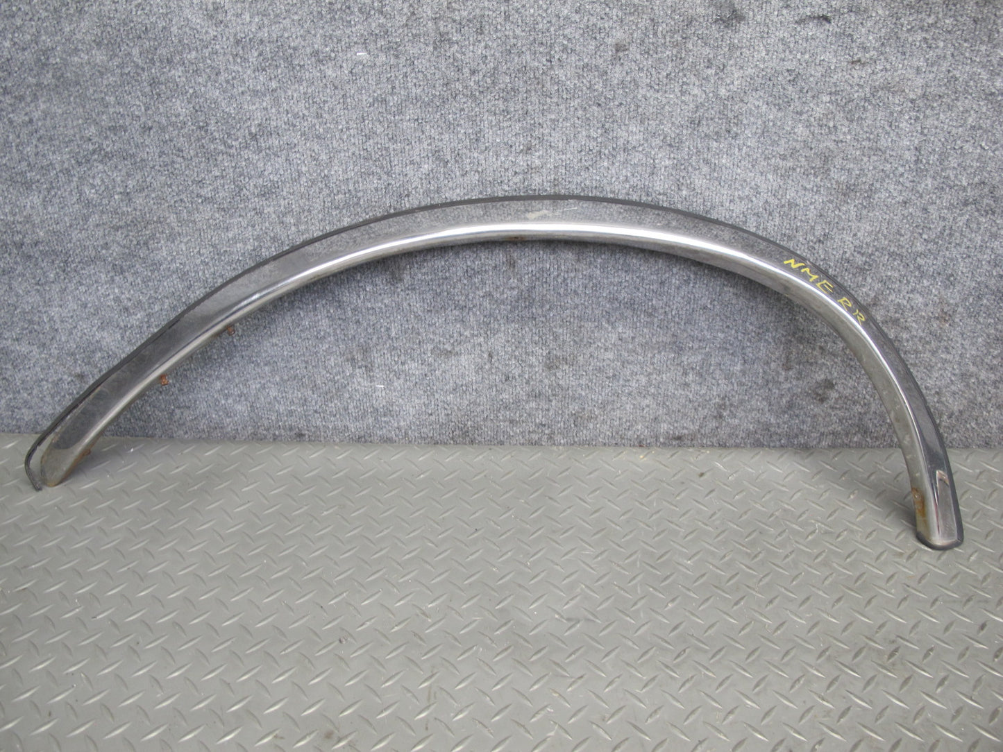 77-85 Mercedes W123 Set of 2 Rear Wheel Arch Fender Flare Chrome Trim Cover OEM