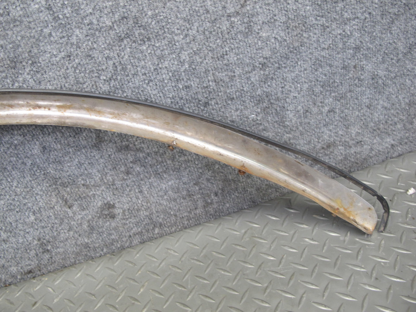 77-85 Mercedes W123 Set of 2 Rear Wheel Arch Fender Flare Chrome Trim Cover OEM