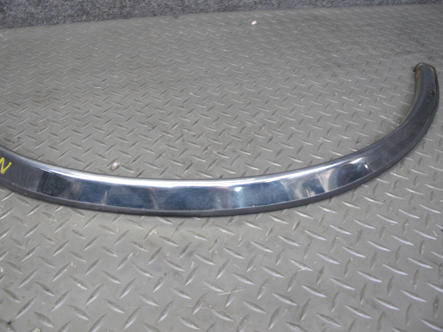 77-85 Mercedes W123 Set of 2 Rear Wheel Arch Fender Flare Chrome Trim Cover OEM