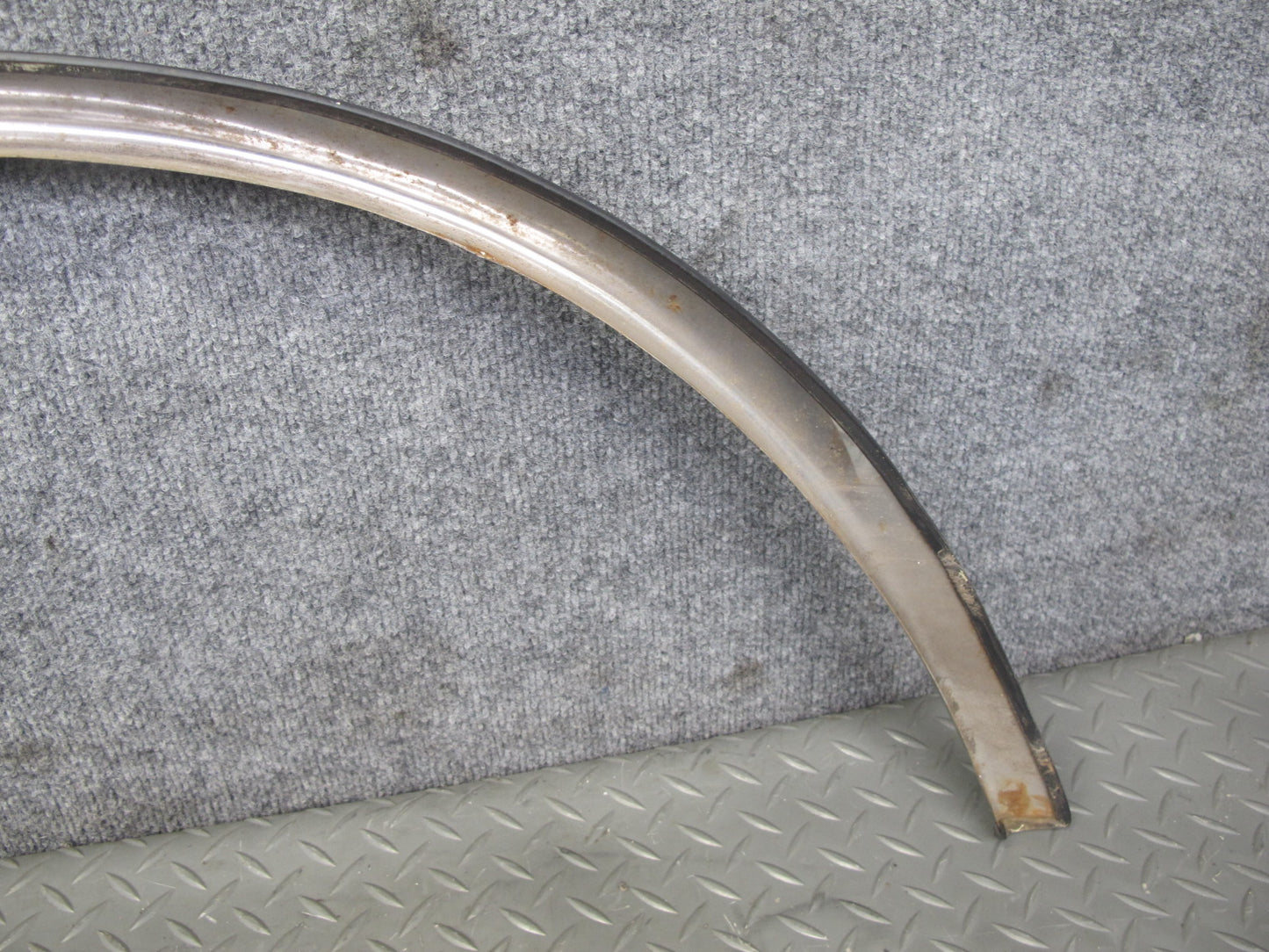 77-85 Mercedes W123 Set of 2 Rear Wheel Arch Fender Flare Chrome Trim Cover OEM