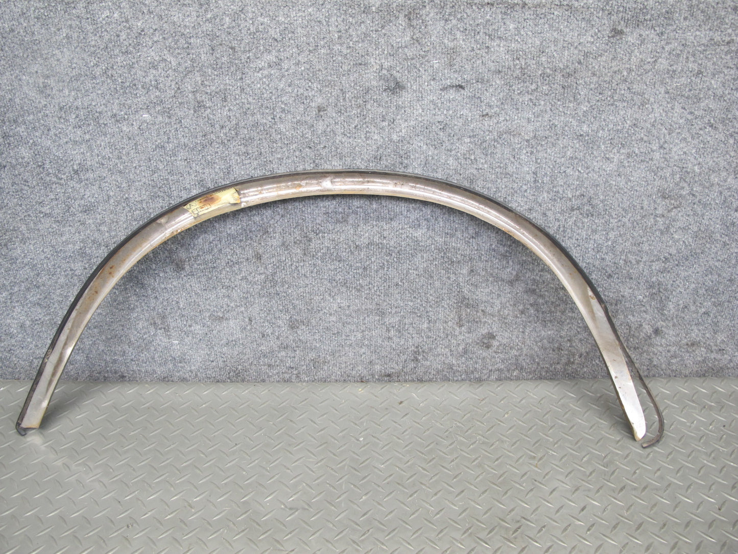 77-85 Mercedes W123 Set of 2 Front Wheel Arch Fender Flare Chrome Trim Cover OEM