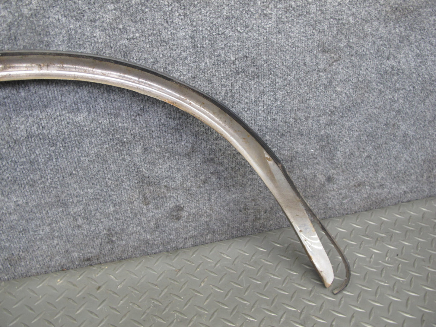 77-85 Mercedes W123 Set of 2 Front Wheel Arch Fender Flare Chrome Trim Cover OEM