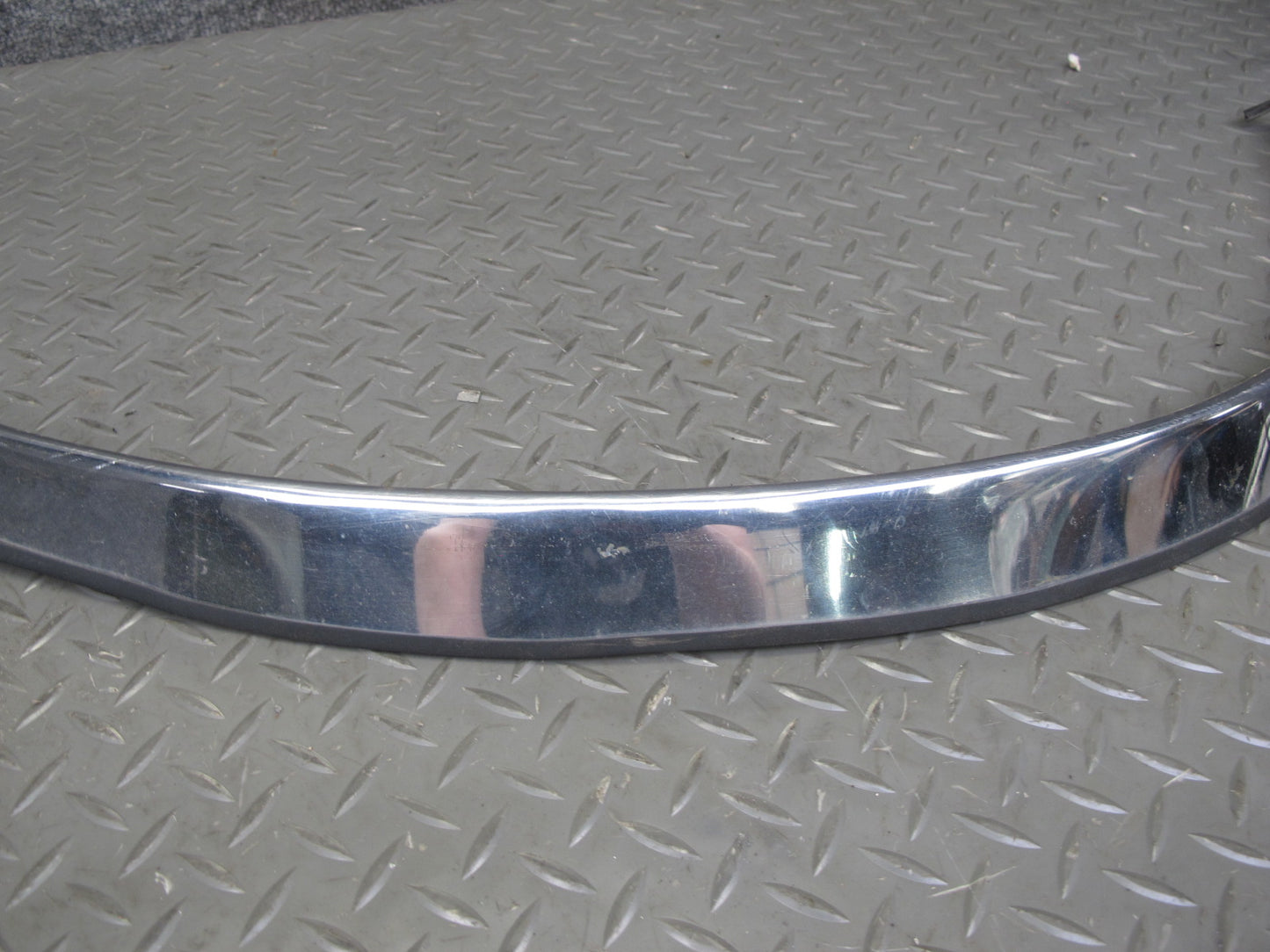 77-85 Mercedes W123 Set of 2 Front Wheel Arch Fender Flare Chrome Trim Cover OEM