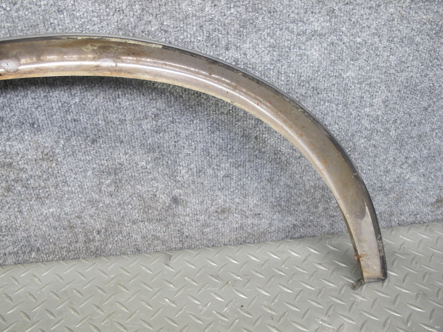 77-85 Mercedes W123 Set of 2 Front Wheel Arch Fender Flare Chrome Trim Cover OEM