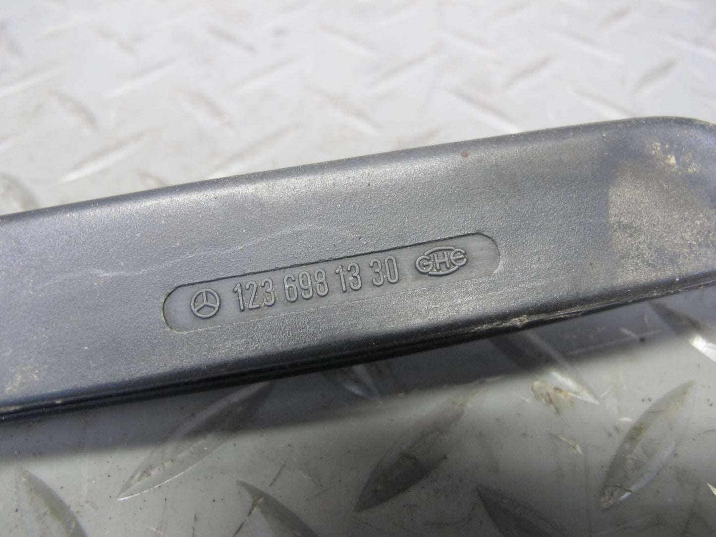 77-85 Mercedes W123 Sedan Set of 2 Front A Pillar Garnish Trim Molding Cover OEM
