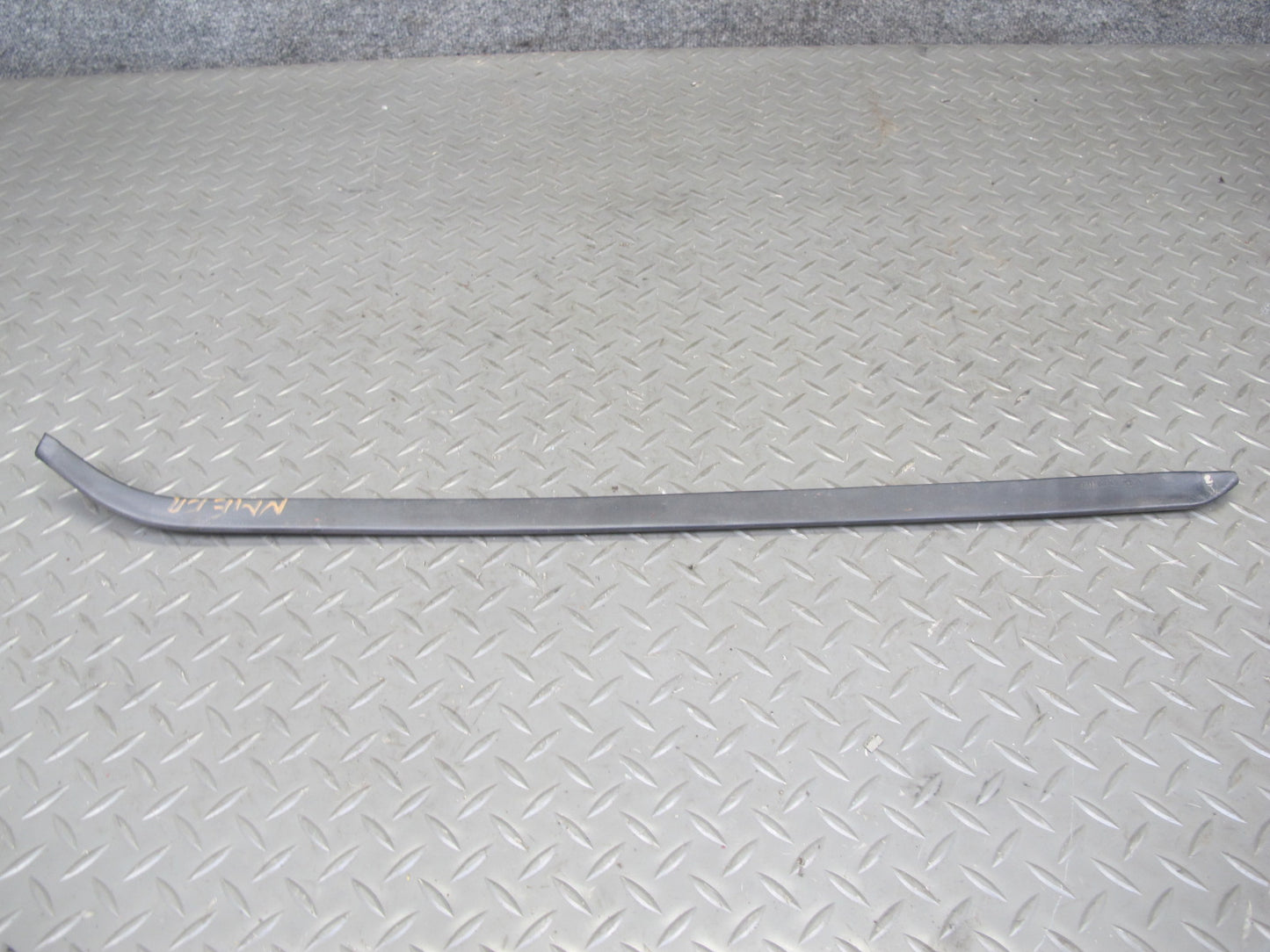 77-85 Mercedes W123 Sedan Set of 2 Front A Pillar Garnish Trim Molding Cover OEM