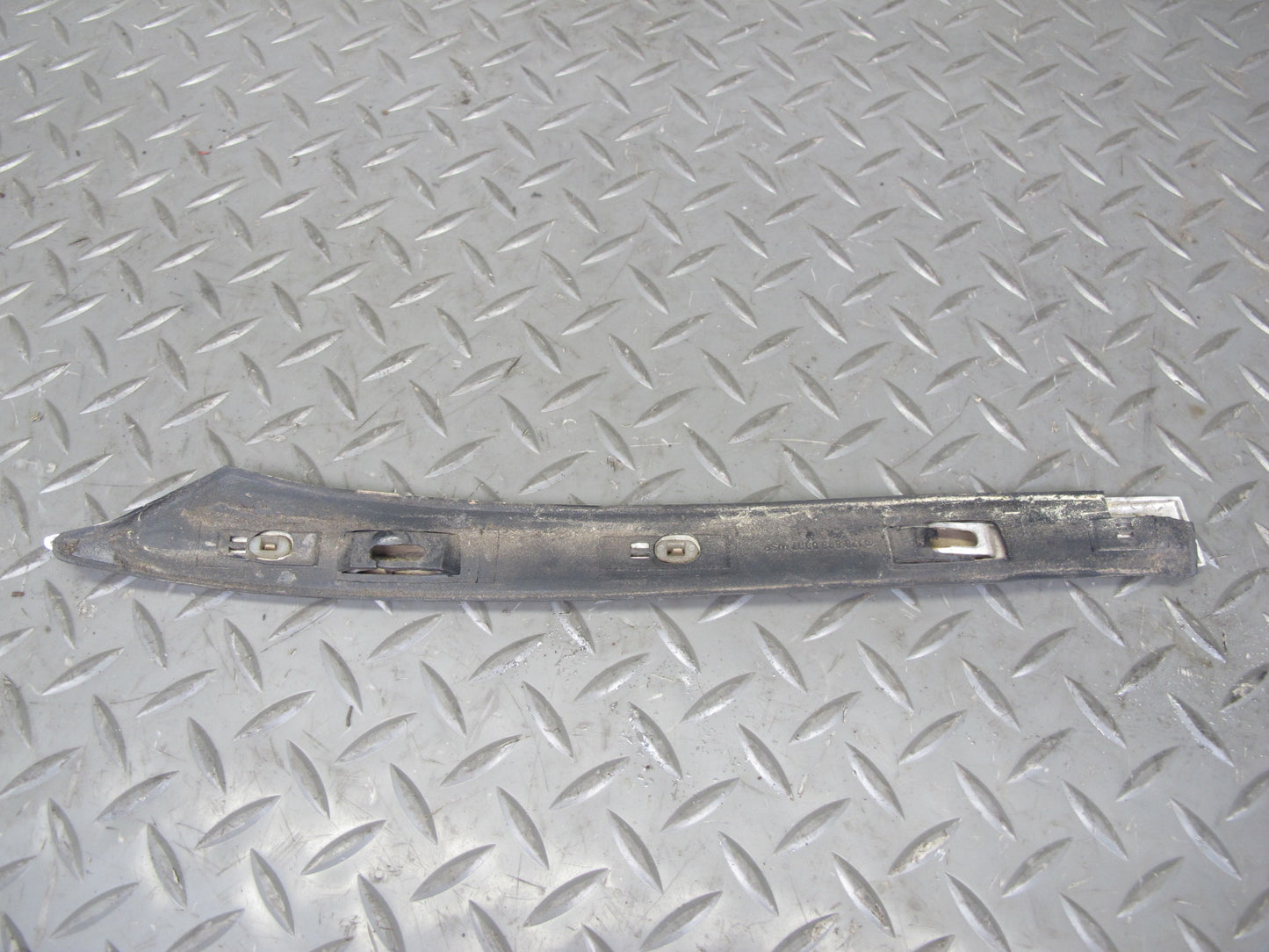 77-85 Mercedes W123 Sedan Set of 2 Rear Quarter C Pillar Trim Molding OEM