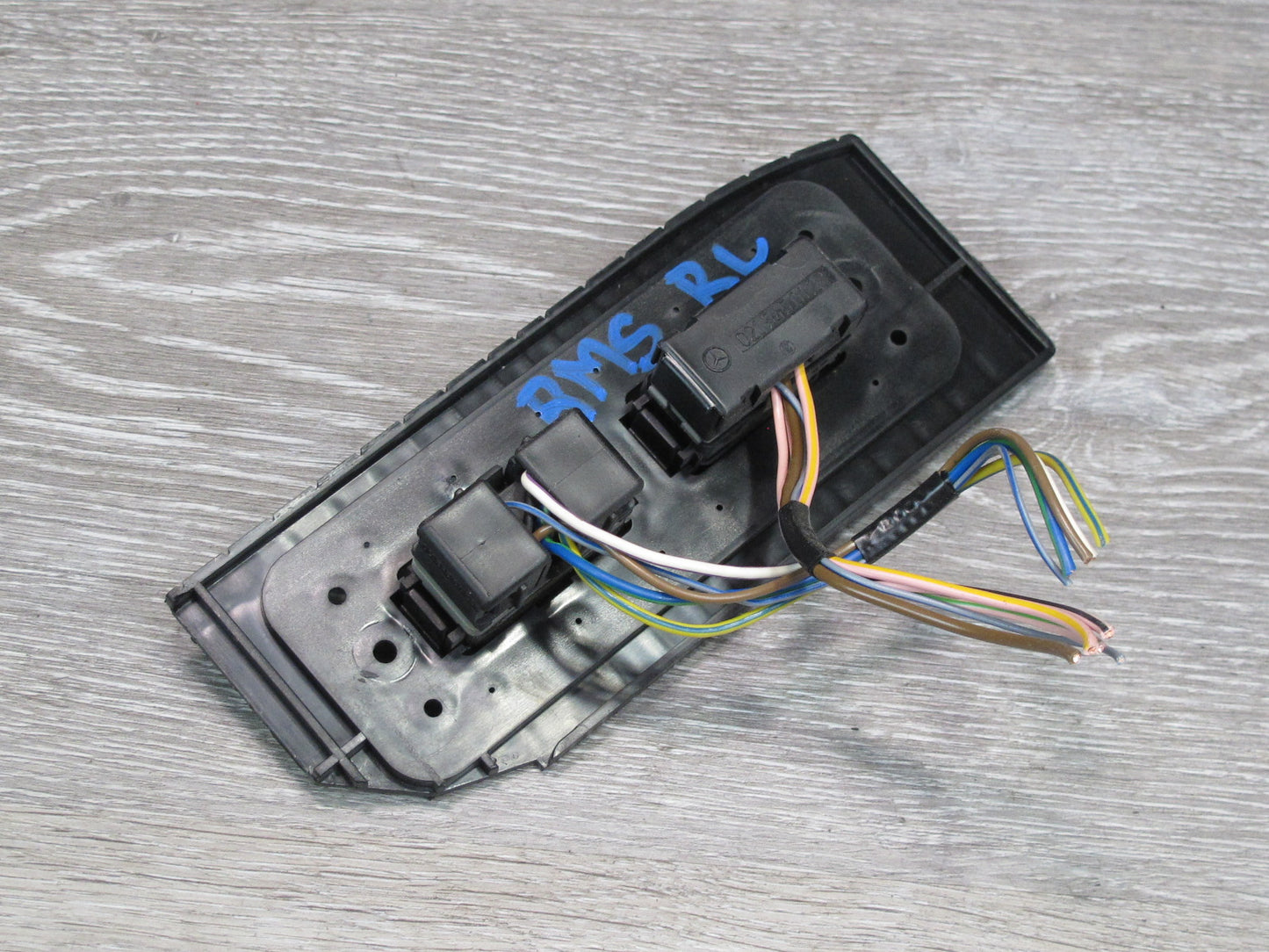 94-99 Mercedes W140 S-class Rear Left Door Window Heated Seat Switch OEM