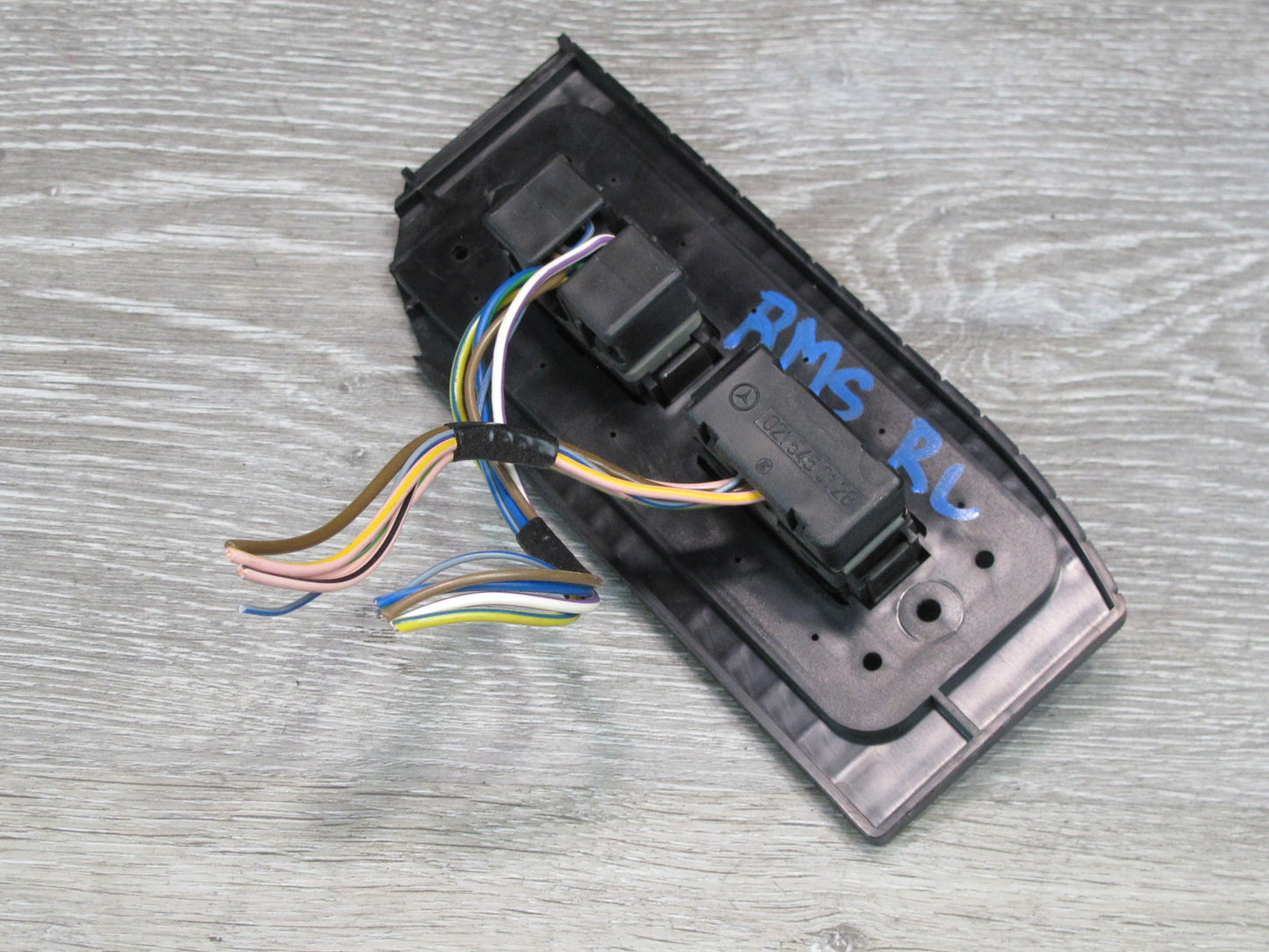 94-99 Mercedes W140 S-class Rear Left Door Window Heated Seat Switch OEM