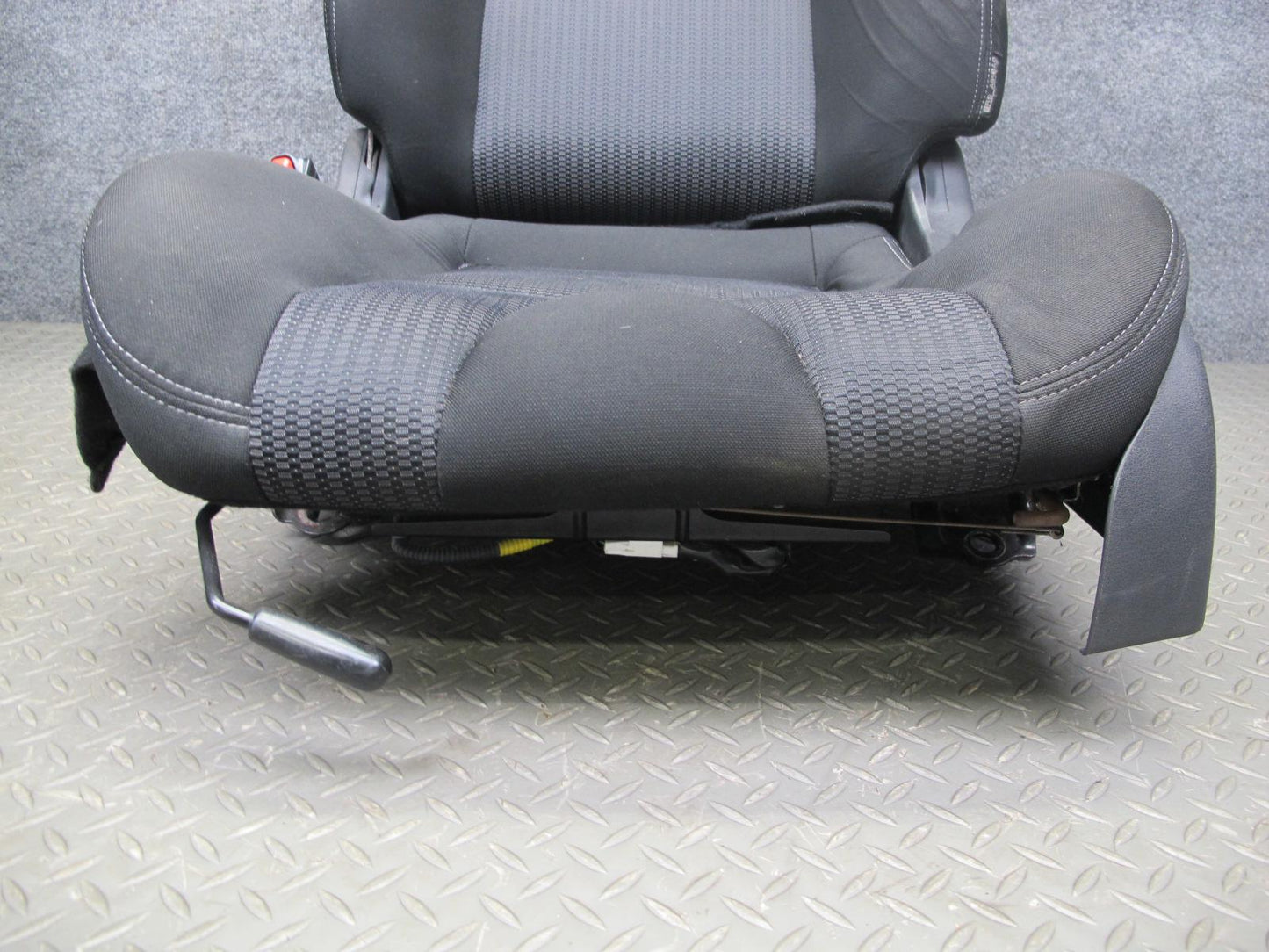 10-16 Nissan 370Z Z34 Convertible Base Front Left Right Cloth Seat Set Black OEM