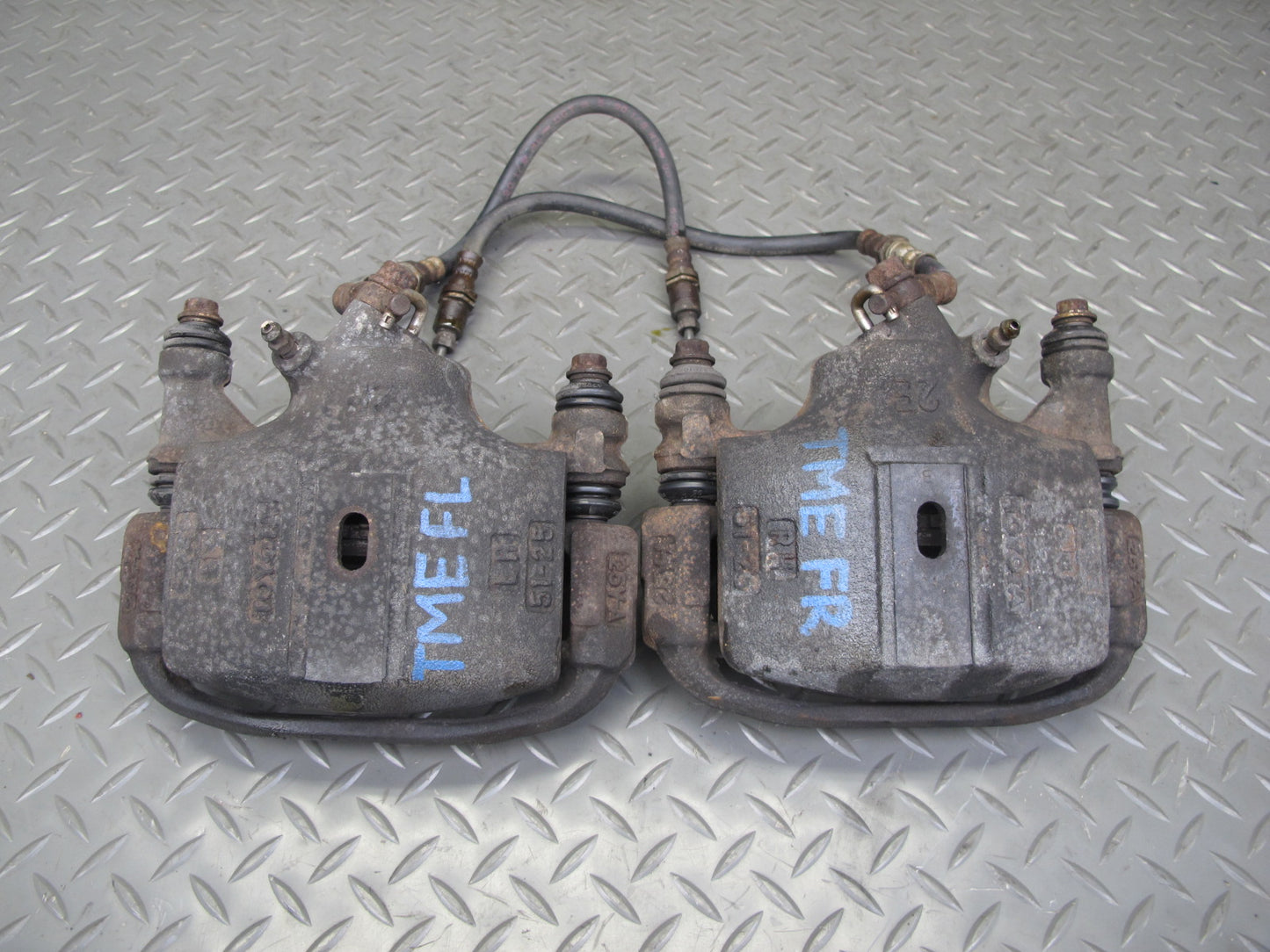 91-95 Toyota SW21L MR2 NON Turbo Set of 2 Front Left & Right Brake Caliper OEM