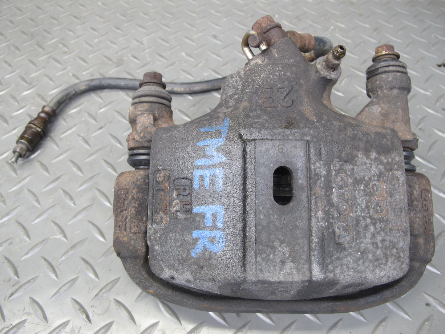 91-95 Toyota SW21L MR2 NON Turbo Set of 2 Front Left & Right Brake Caliper OEM