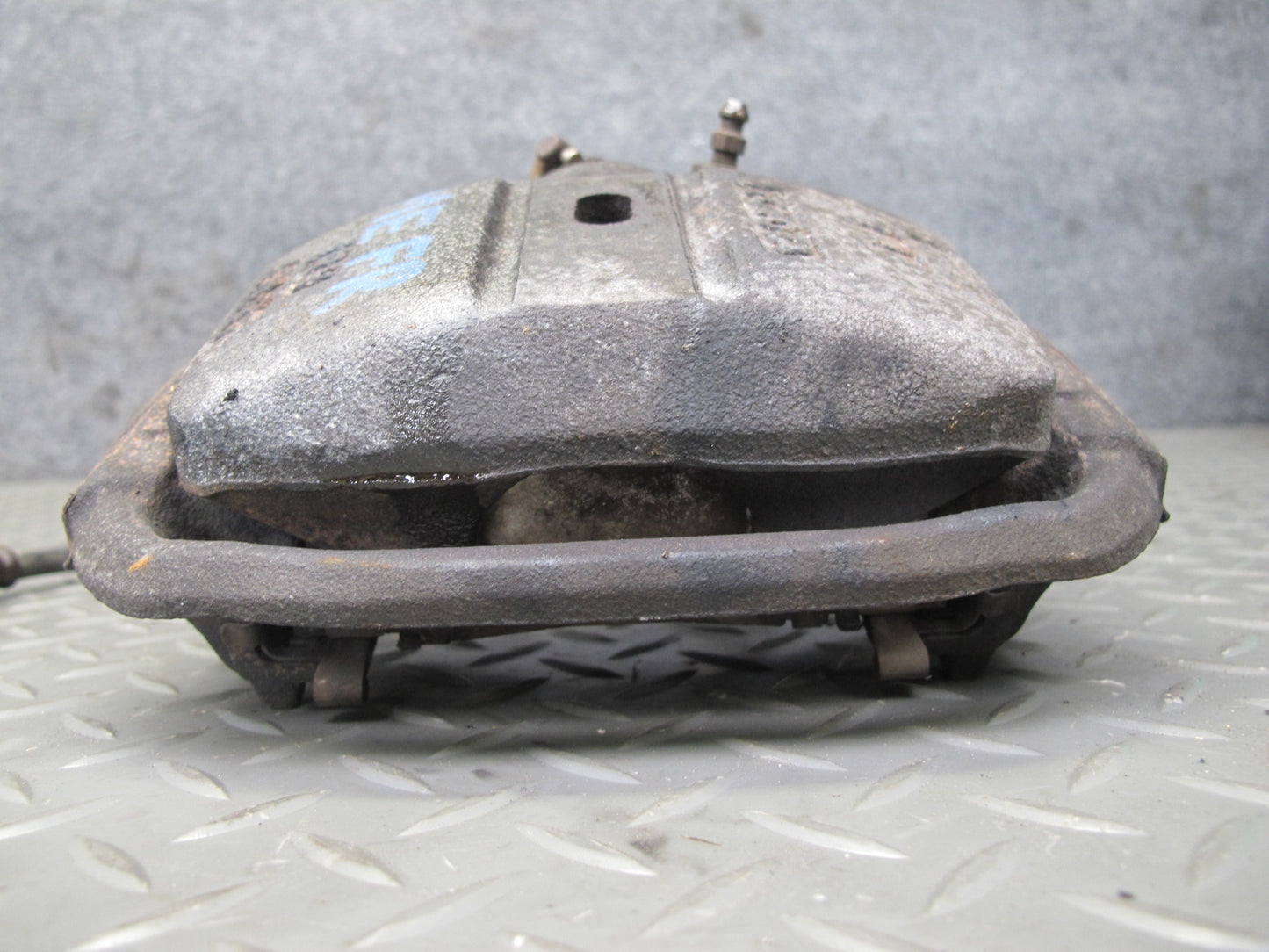 91-95 Toyota SW21L MR2 NON Turbo Set of 2 Front Left & Right Brake Caliper OEM