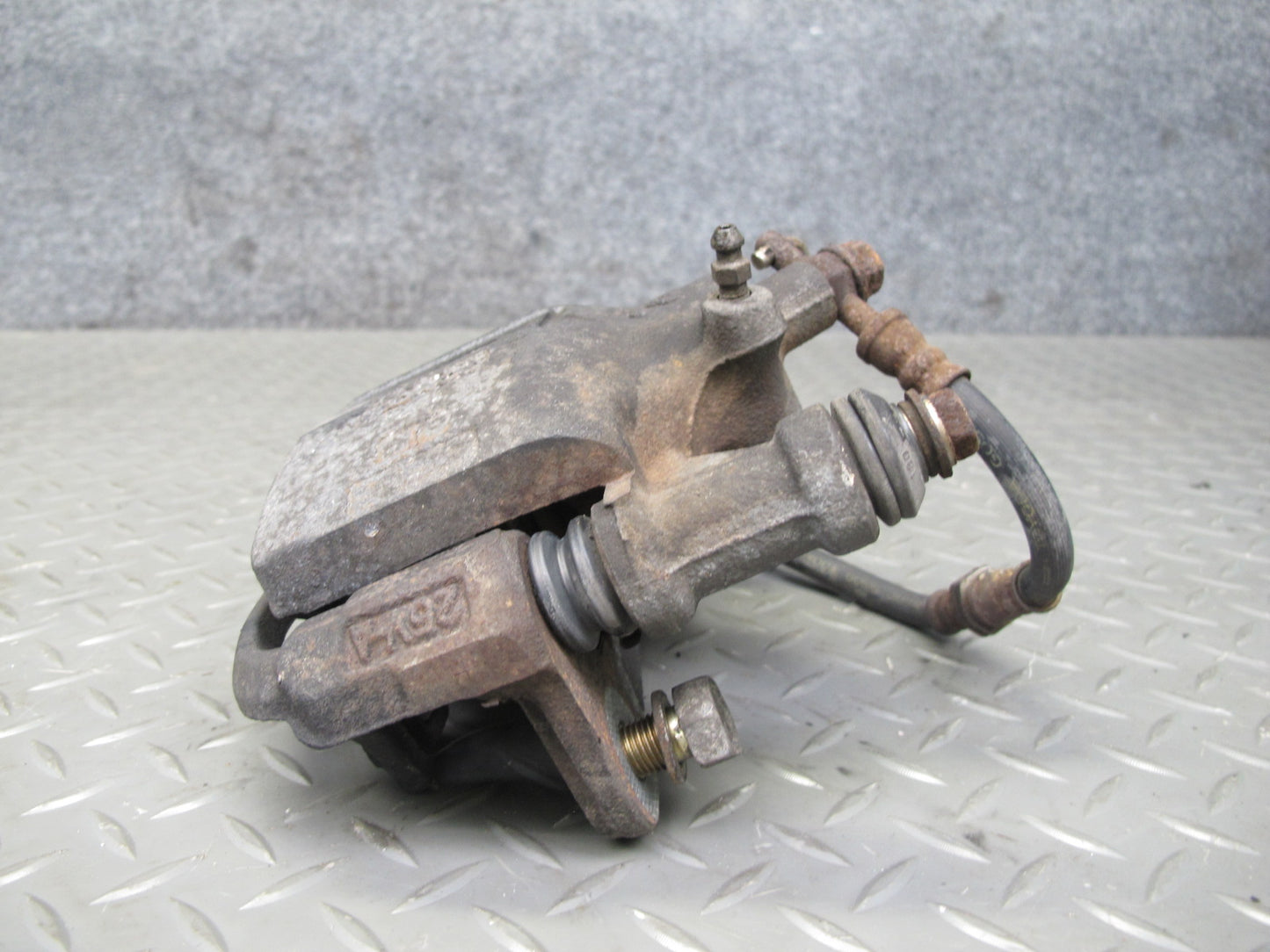 91-95 Toyota SW21L MR2 NON Turbo Set of 2 Front Left & Right Brake Caliper OEM