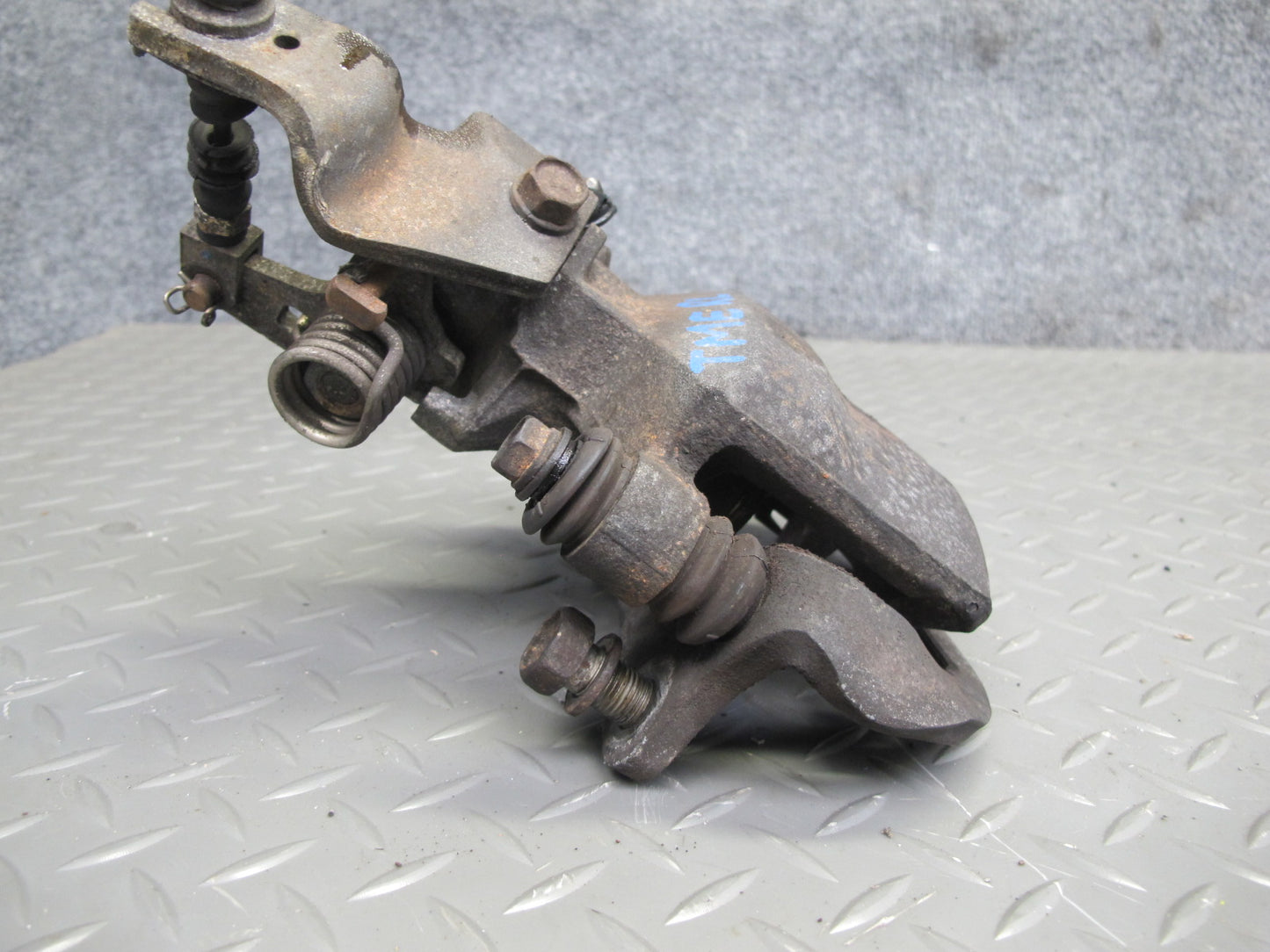 91-95 Toyota SW21L MR2 NON Turbo Set of 2 Rear Left & Right Brake Caliper OEM
