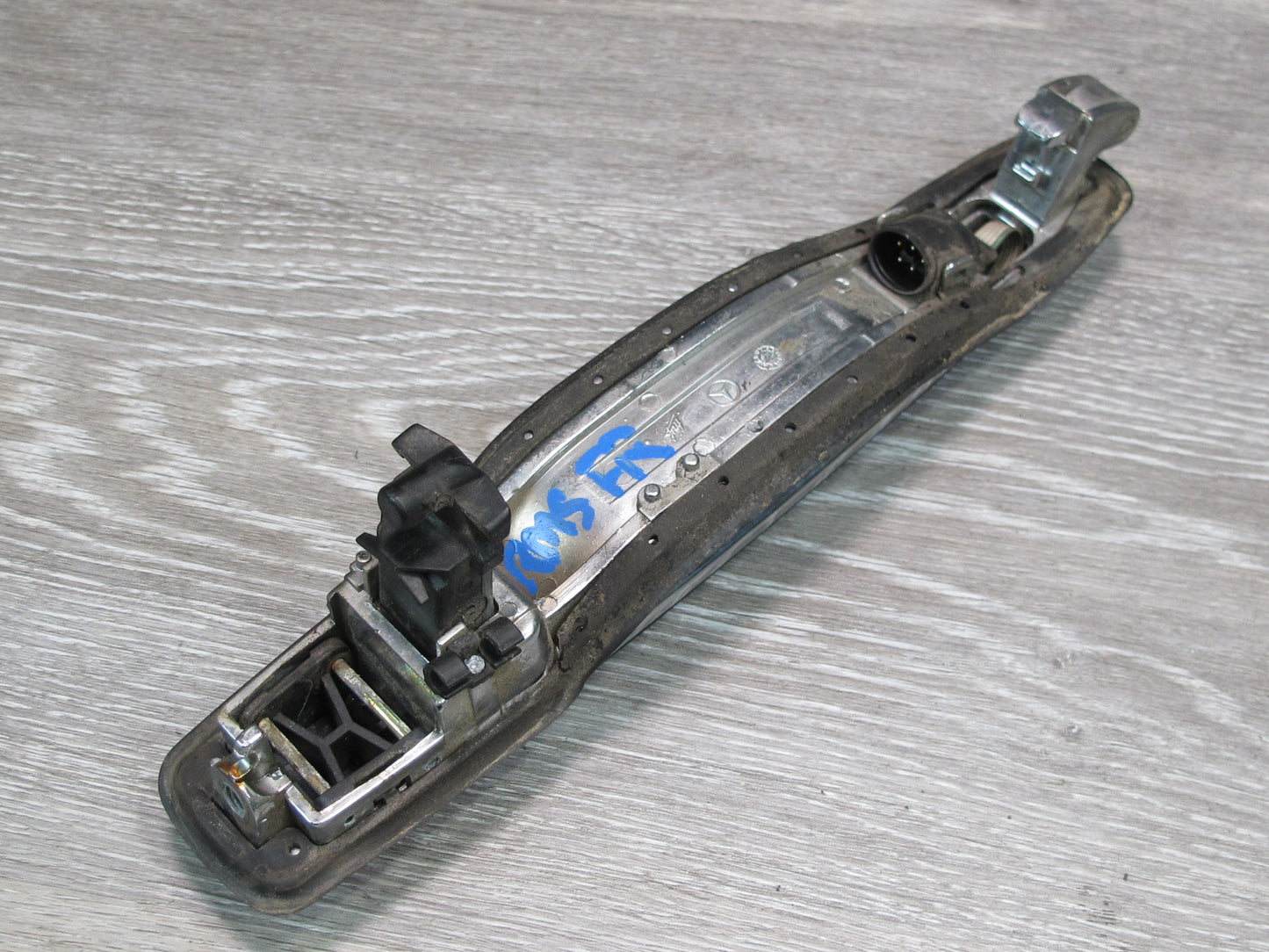 94-99 Mercedes W140 Front Right Door Exterior Handle OEM
