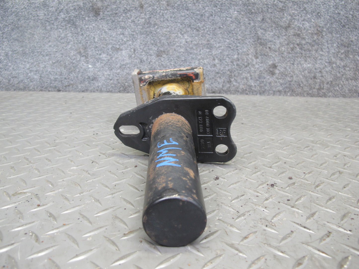 82-85 Mercedes W123 300D Set of 2 Front Bumper Impact Crash Shock Absorber OEM