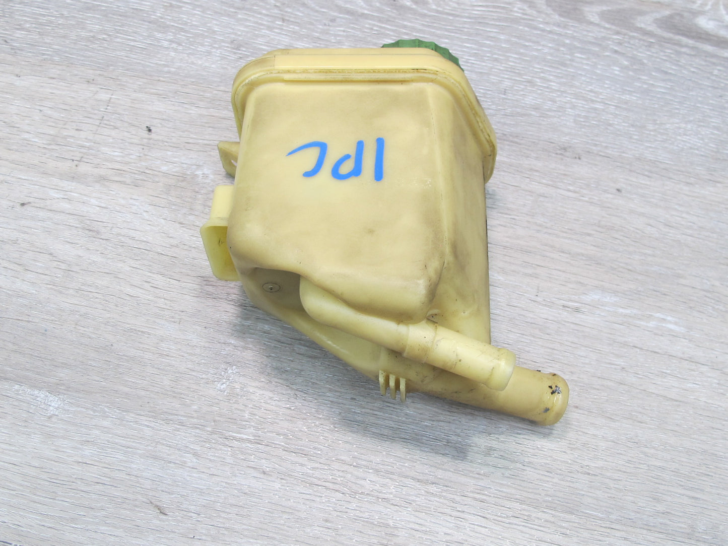 2003-2010 Porsche Cayenne 957 Power Steering Fluid Reservoir Tank 7L5422371