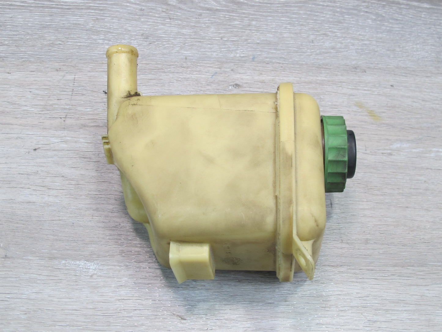 2003-2010 Porsche Cayenne 957 Power Steering Fluid Reservoir Tank 7L5422371