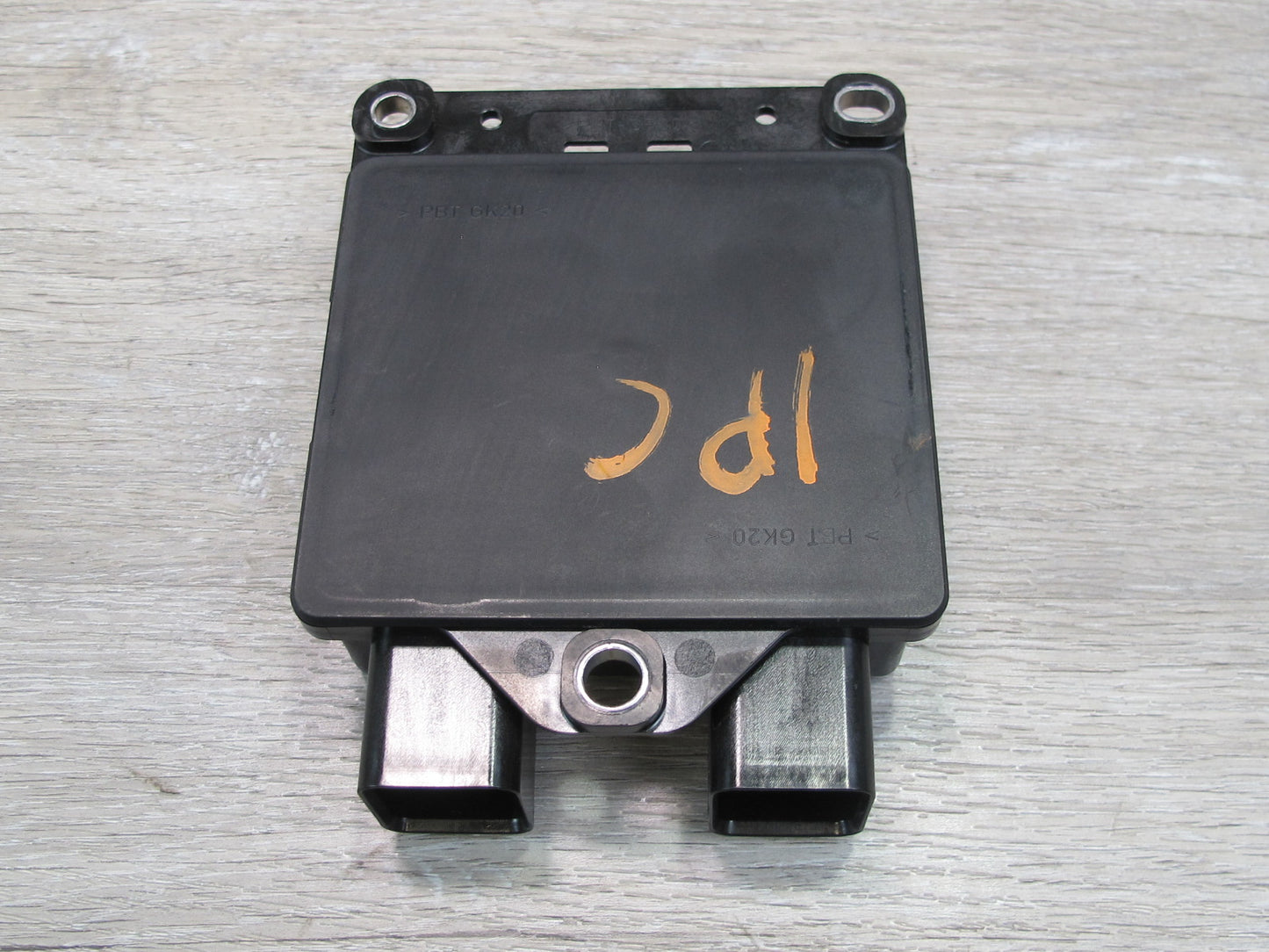 2008-2010 Porsche Cayenne 957 Front Right Seat Occupancy Weight Sensor