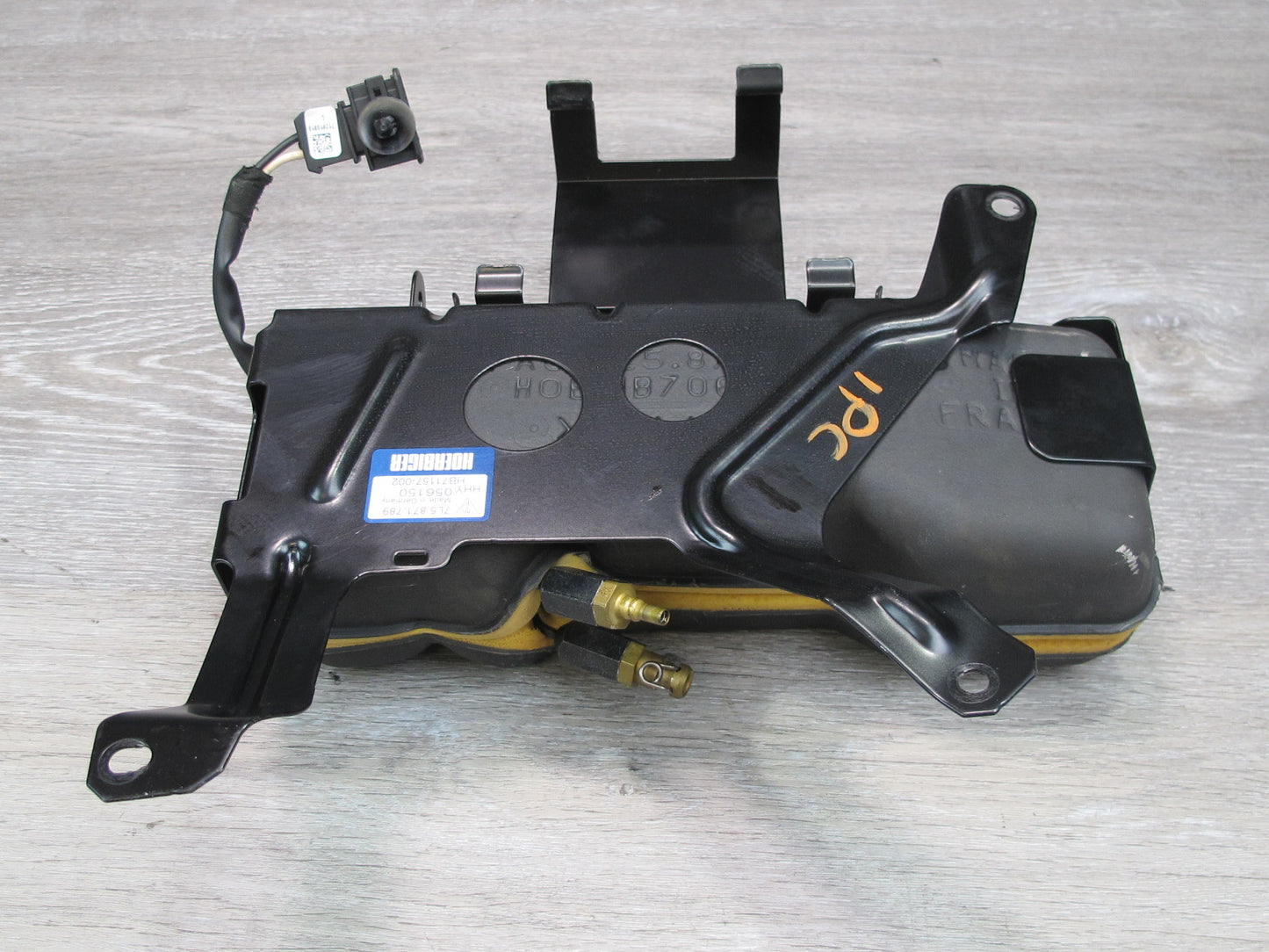 2008-2010 Porsche Cayenne 957 Rear Tailgate Trunk Lid Hydraulic Pump Motor