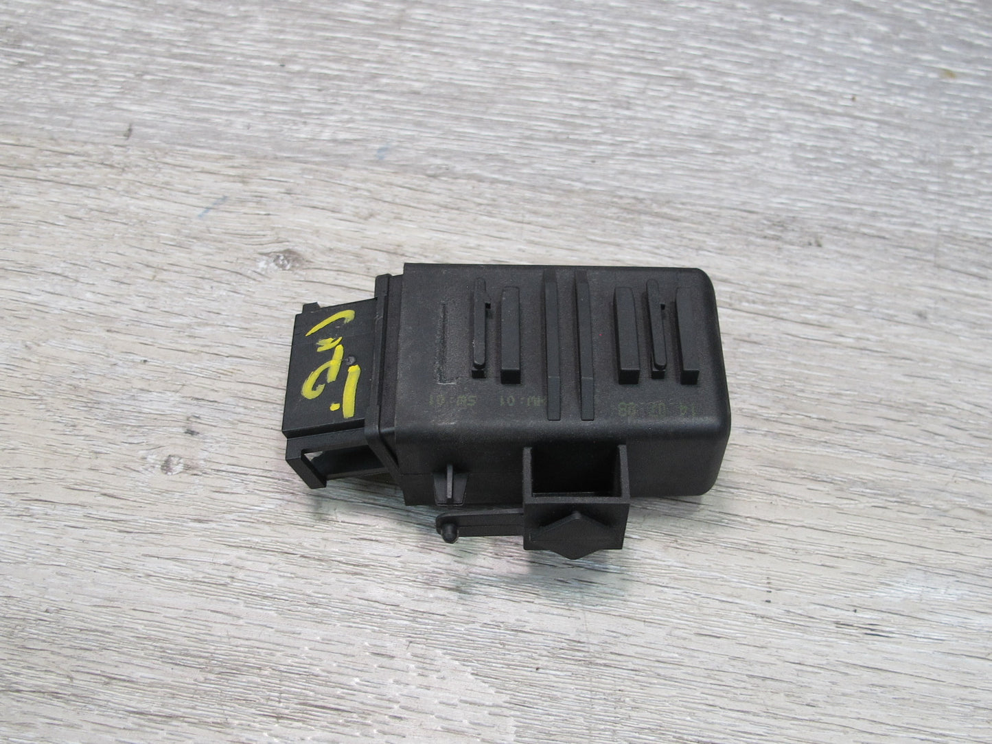 2008-2010 Porsche Cayenne 957 Heated Seats Switch Control Module Unit