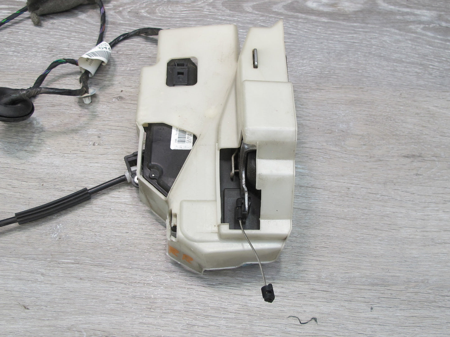 2003-2010 Porsche Cayenne 957 Rear Right Door Lock Latch Actuator