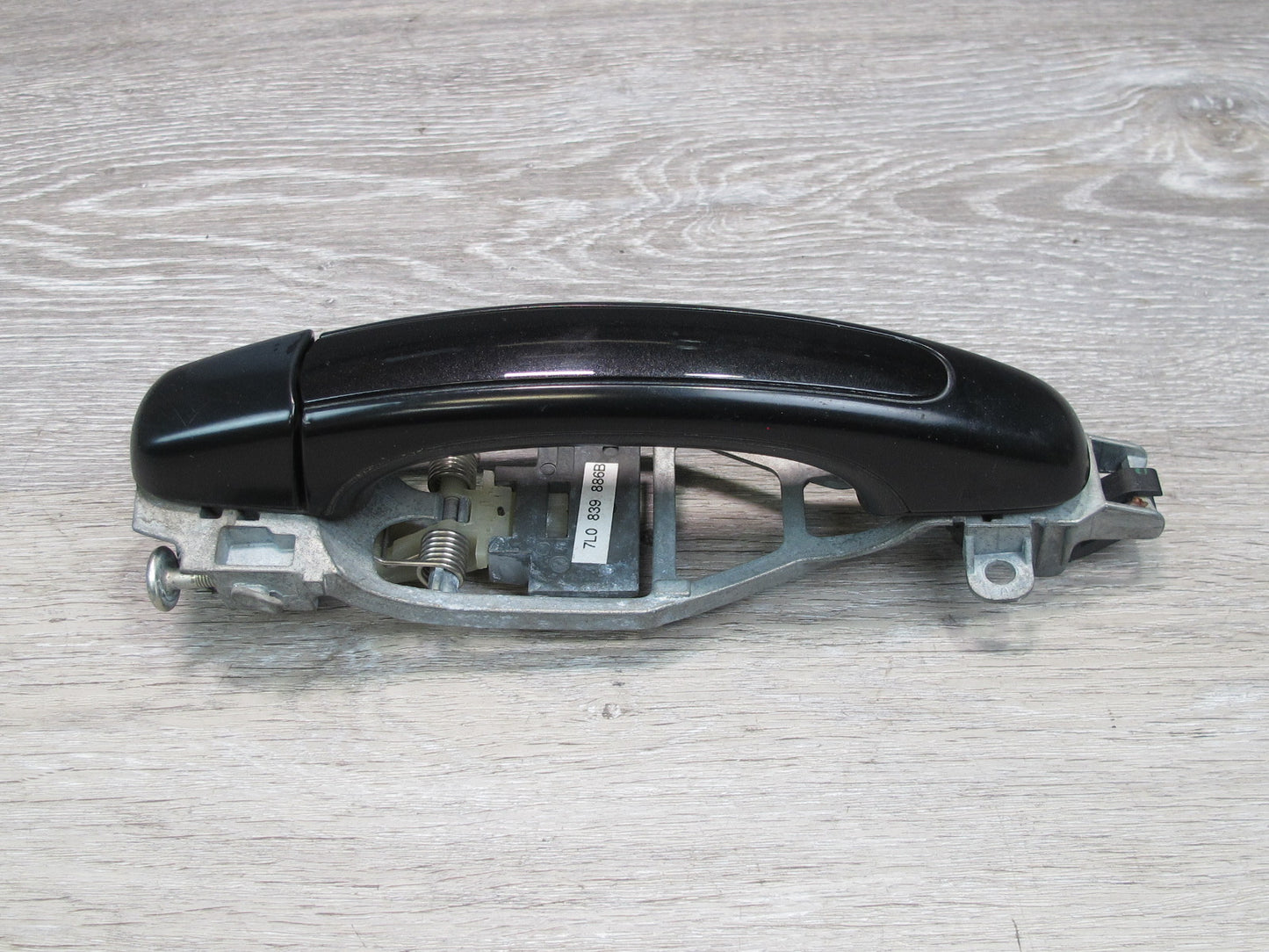 2008-2010 Porsche Cayenne 957 Rear Right Door Exterior Handle